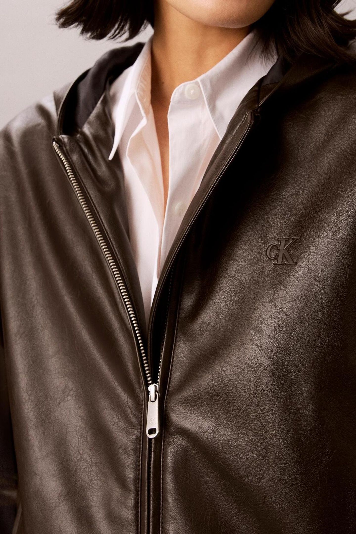 CROPPED HOODED FAUX DARK COFFEE 7