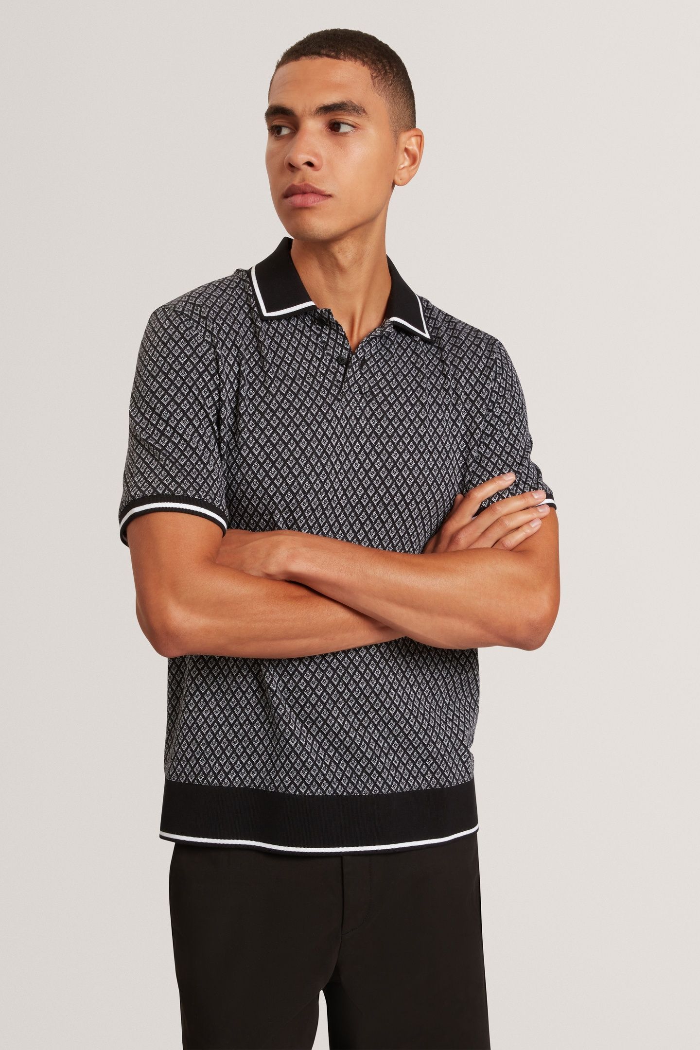 SS REGULAR GEO TEXTURED POLO BLACK 1