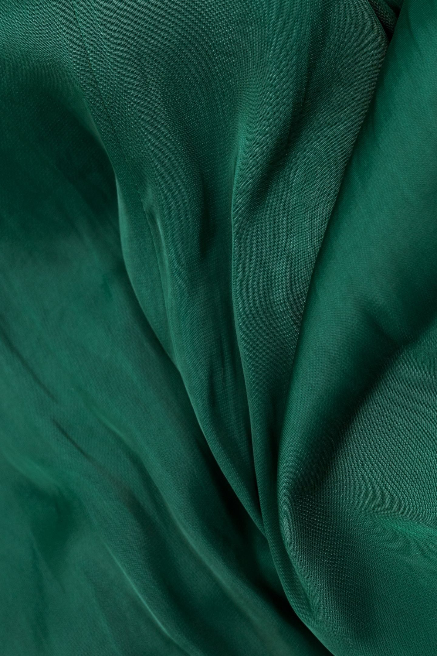 CRUMPLED EMERALD TOP WITH LACE DETAIL 5