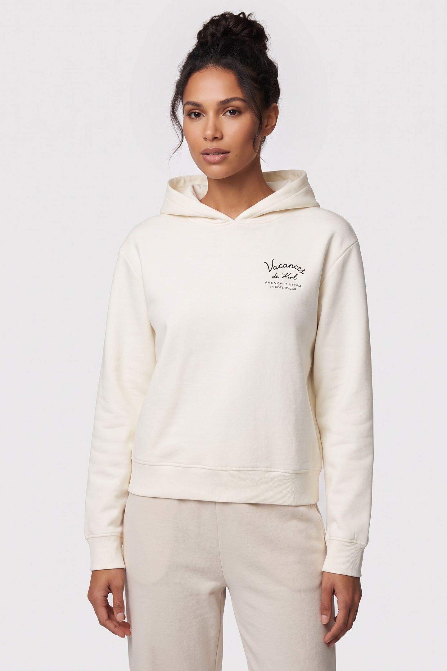 VACANCES DE KARL HOODIE CANNOLI CREAM 3