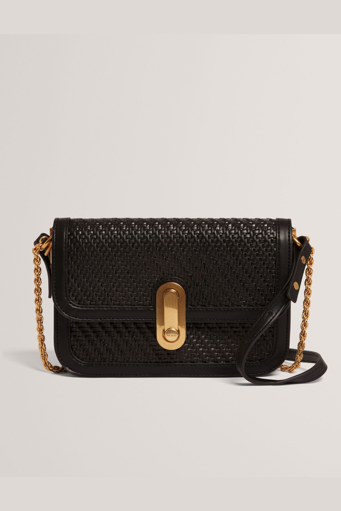TWIST LOCK DETAIL WOVEN EMBOSSED LEATHER BLACK 1