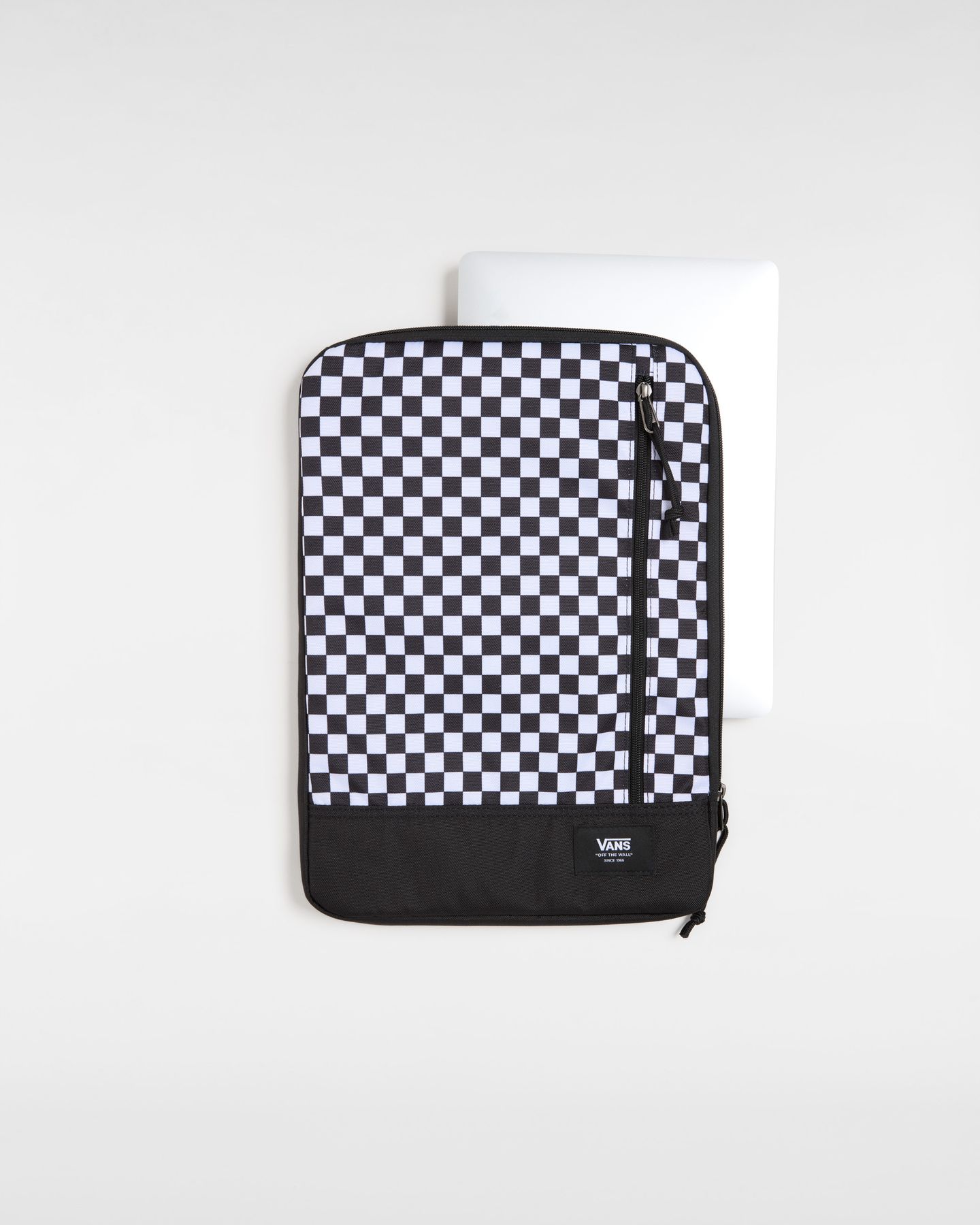UNISEX OLD SKOOL LAPTOP SLEEVE BLACK/WHITE 3