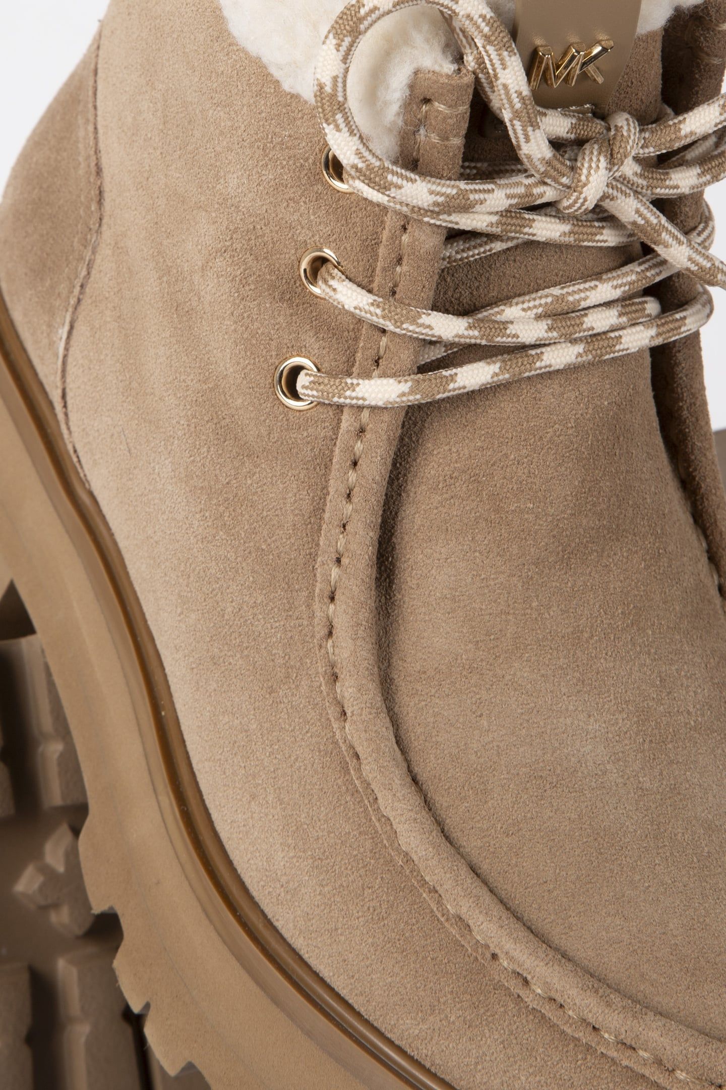 CADE BOOTIE HUSK 6
