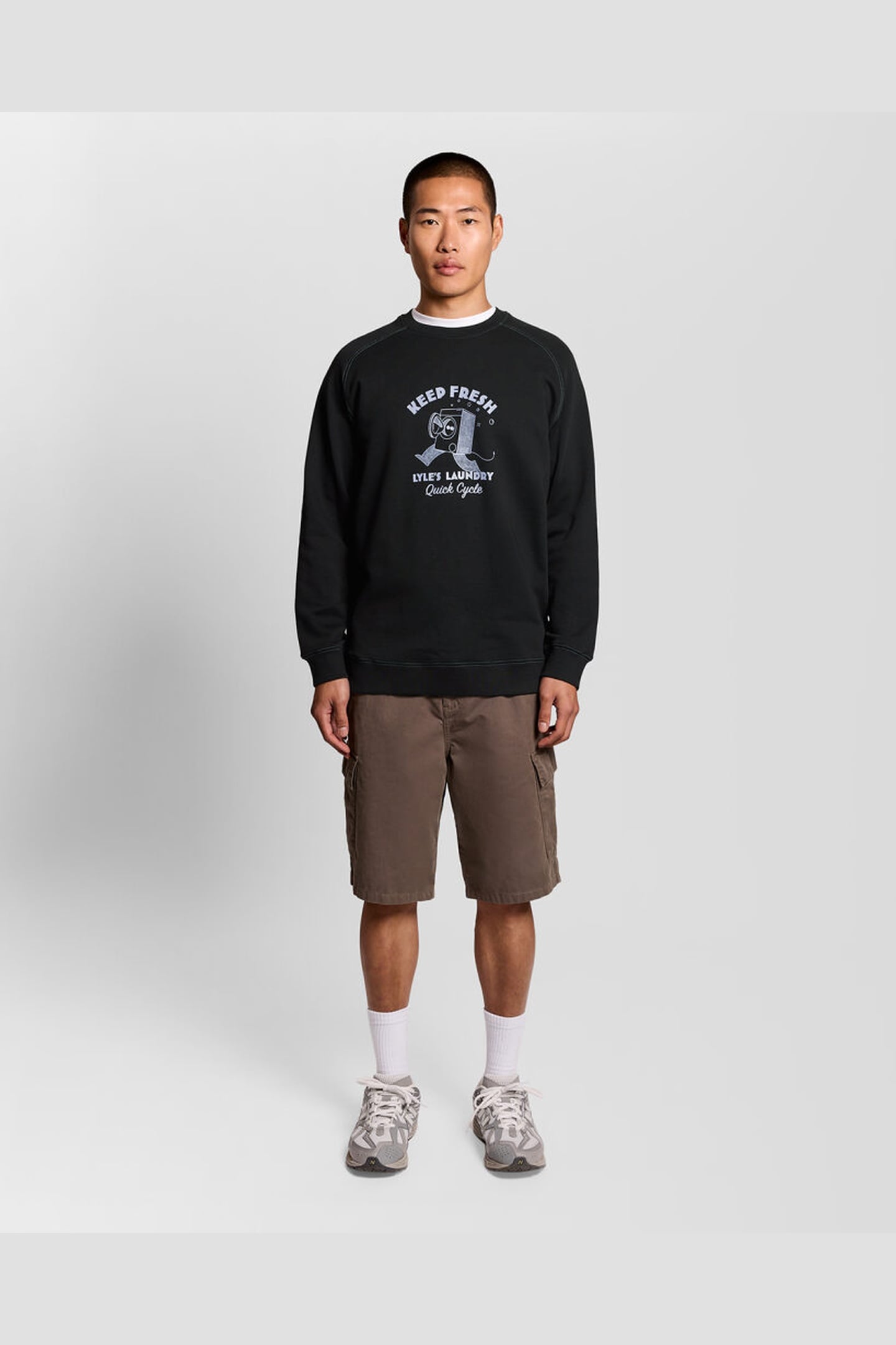 KEEP FRESH GRAPHIC SWEATSHIRT JET BLACK 3