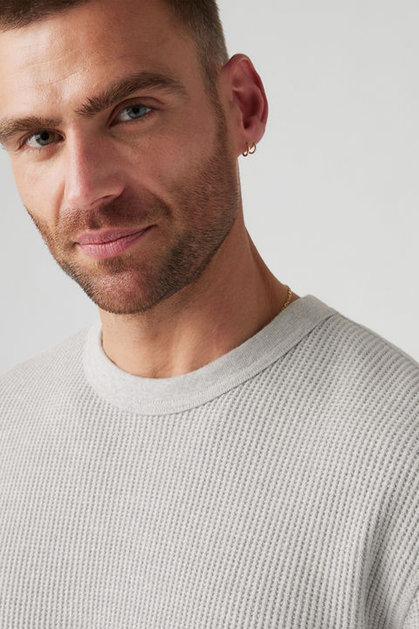 LONG-SLEEVE RELAXED THERMAL TEE 4