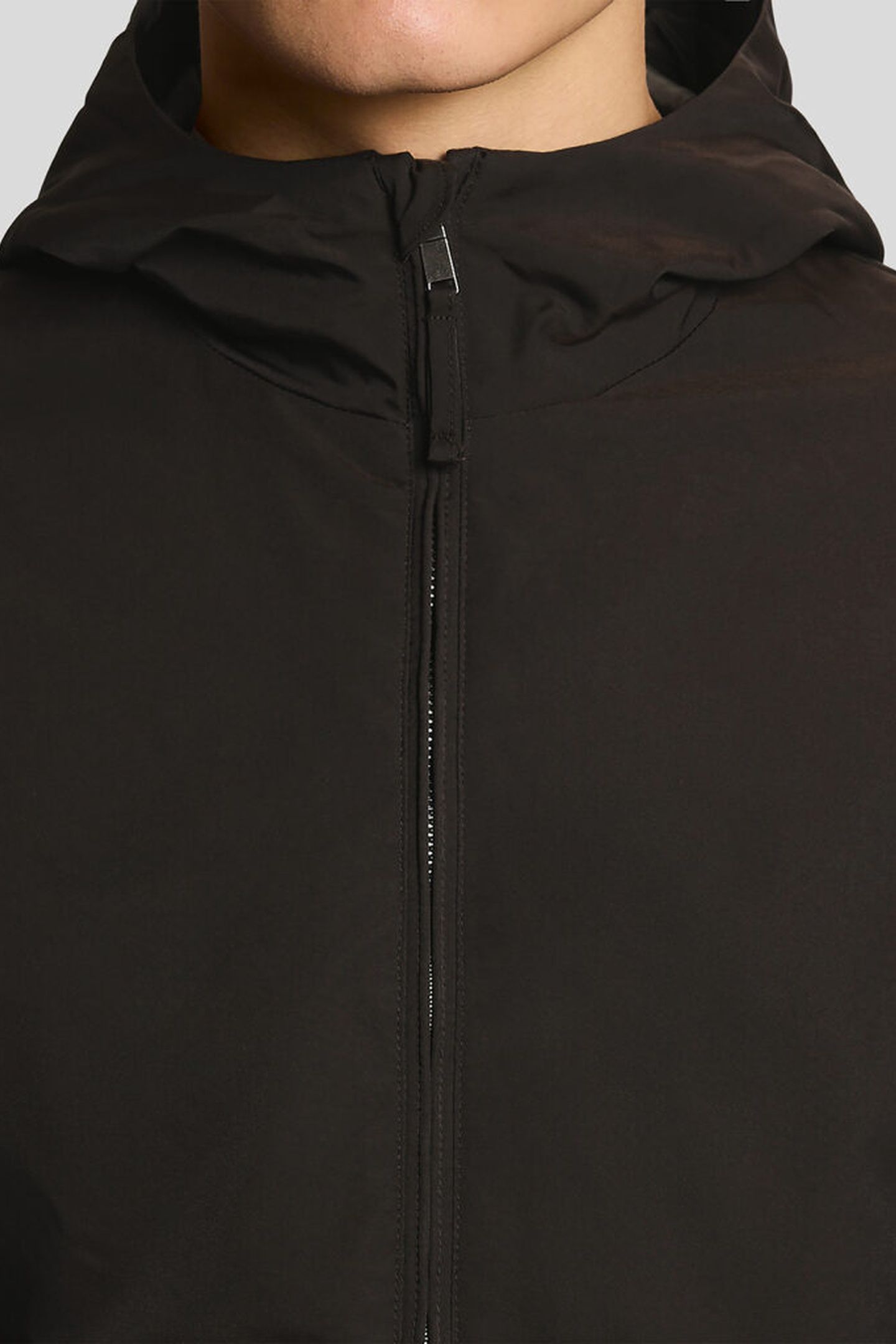NYLON ZIP THROUGH HOODED JACKET LICORICE 5