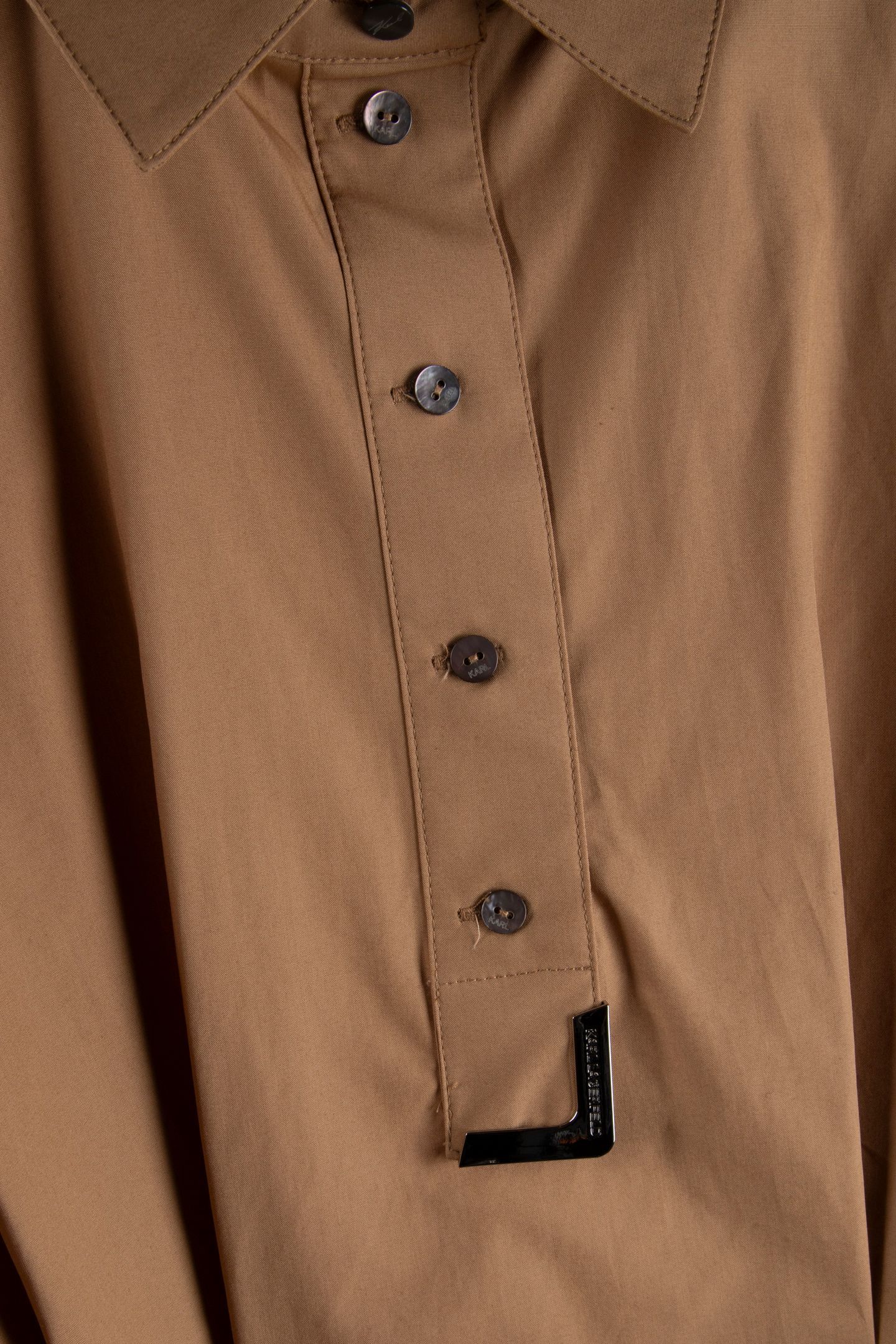METAL DETAIL POPLIN SHIRT NOUGAT 4