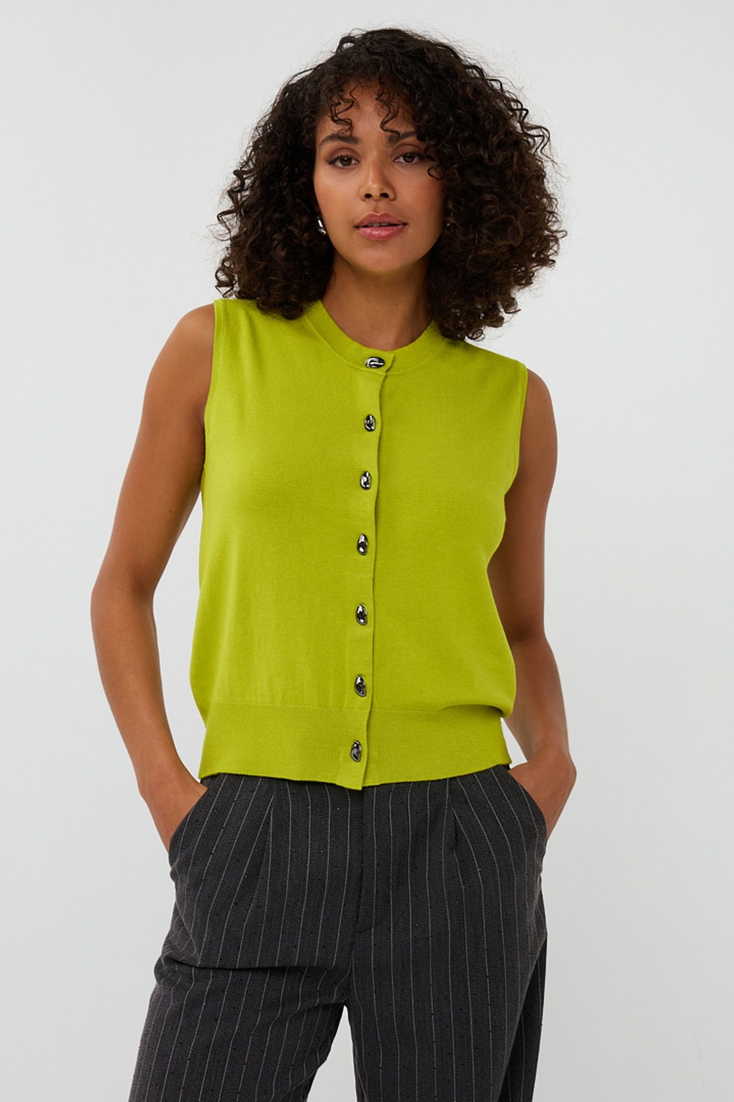 GILET BUTTONS BASIC KNIT CITY LIME 1