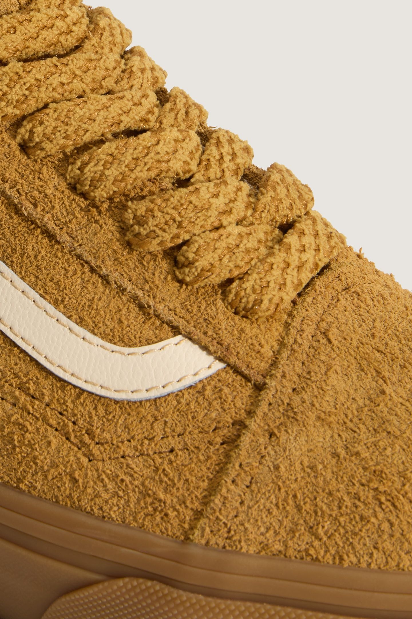 UNISEX OLD SKOOL HAIRY SUEDE BROWN 4