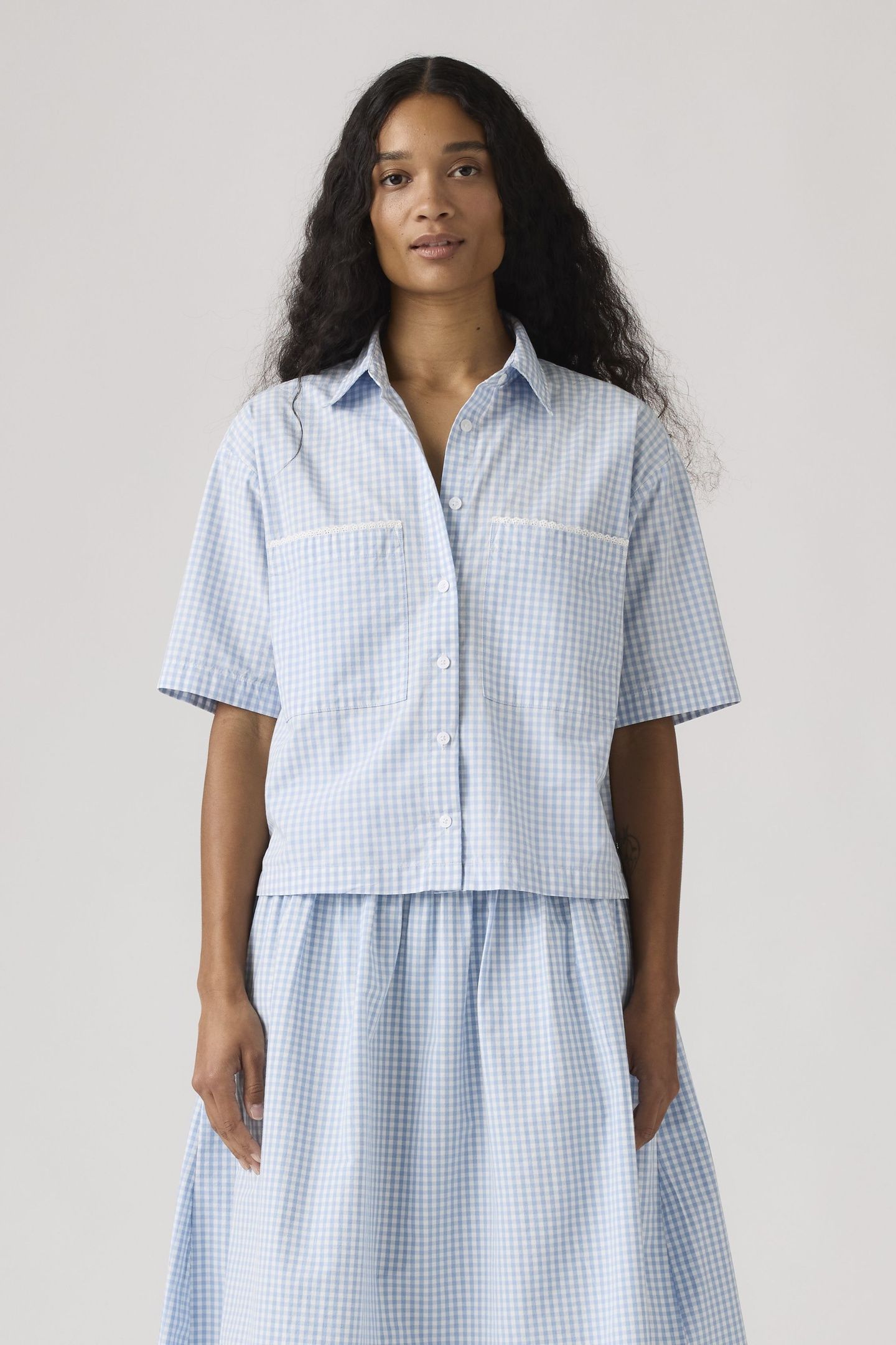 NOVELTY HARLIE SHORT SLEEVE CROPPED SHIRT 1