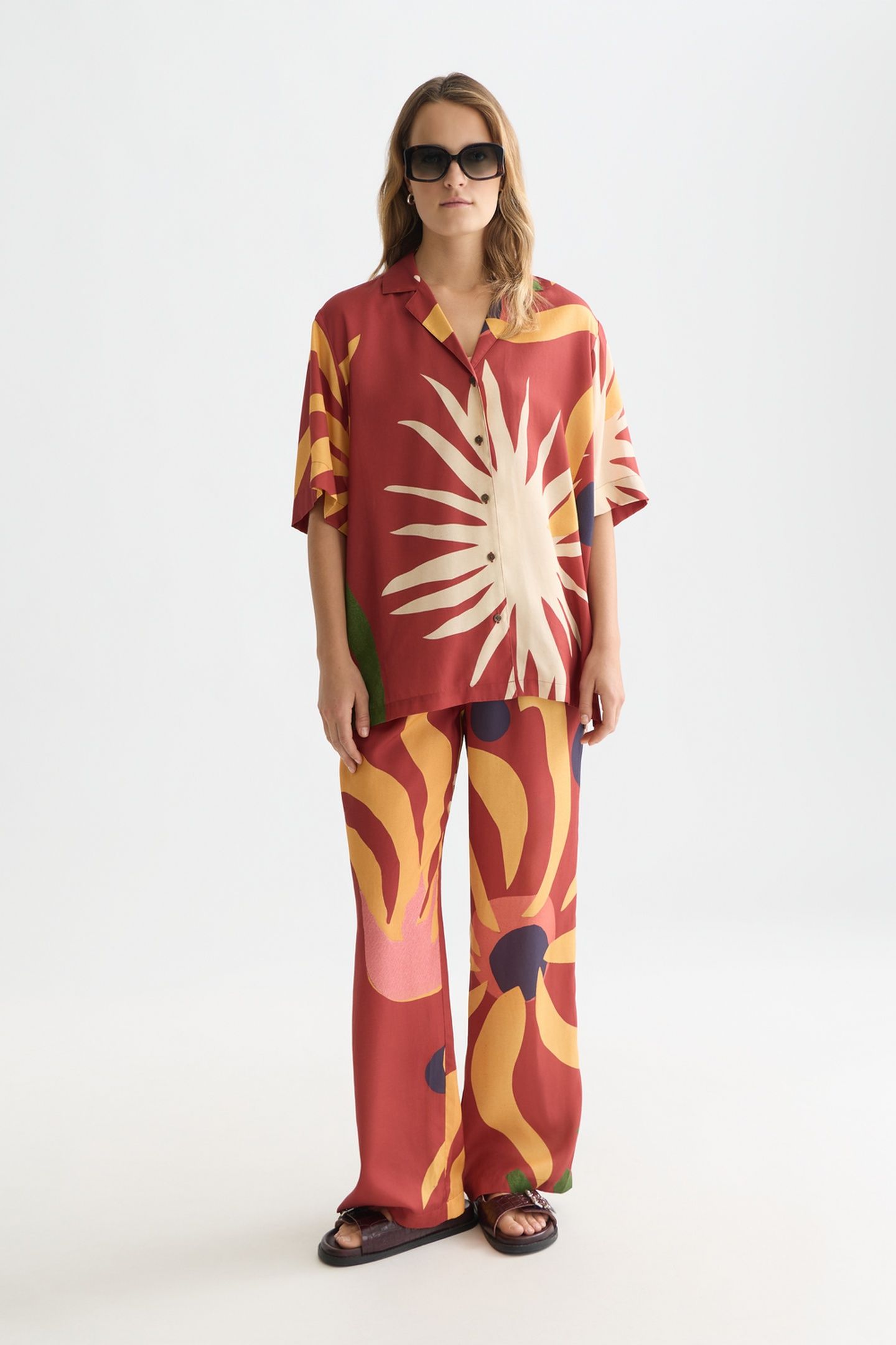 GIA - ALL OVER PRINTED PULL ON PANTS DESERT HAWAIIAN BURNT H 3