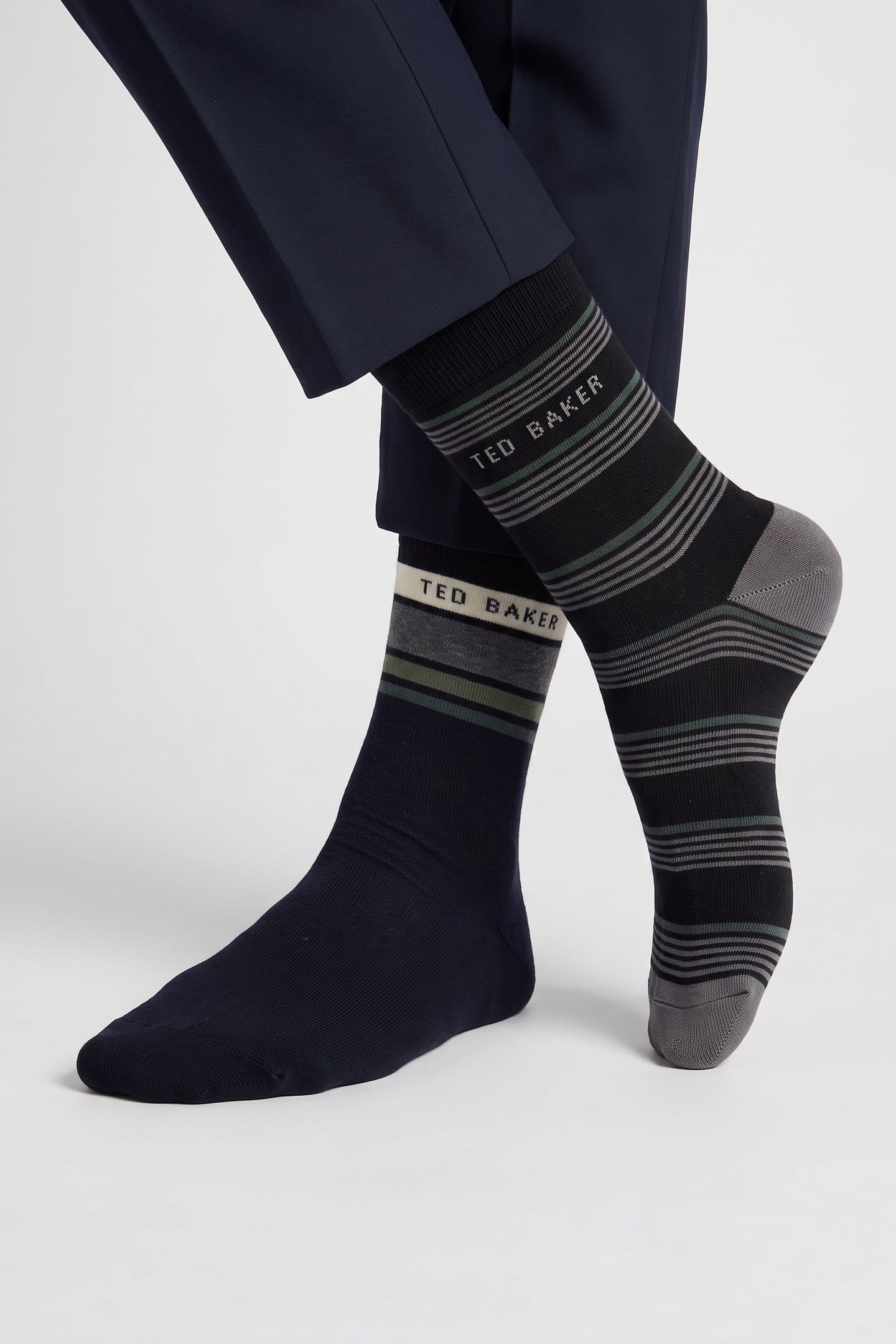 MIXEDI THREE PACK OF ANKLE SOCKS ASSORTED 1