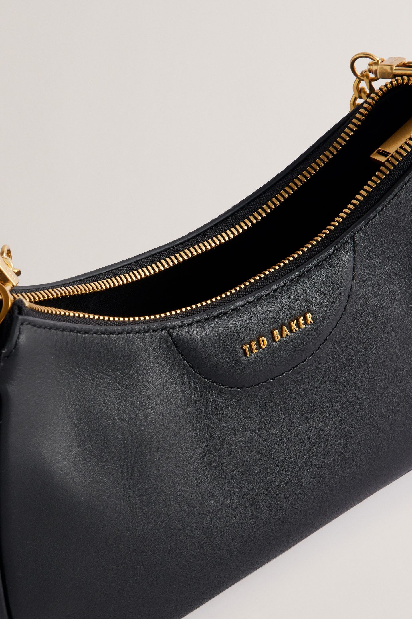 WEBBING LEATHER CROSSBODY BAG BLACK 4