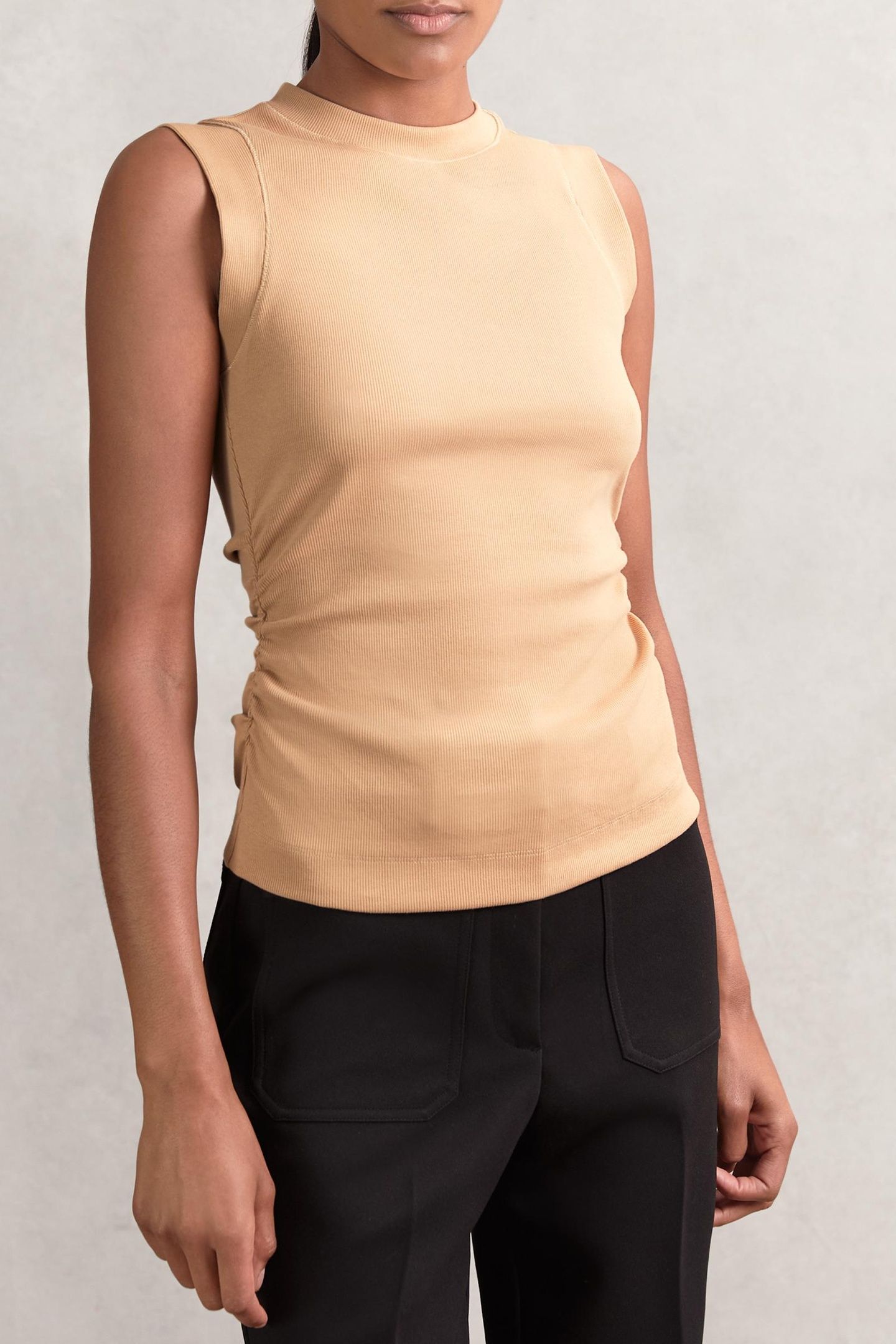 RUCHED RIBBED VEST CAMEL 1