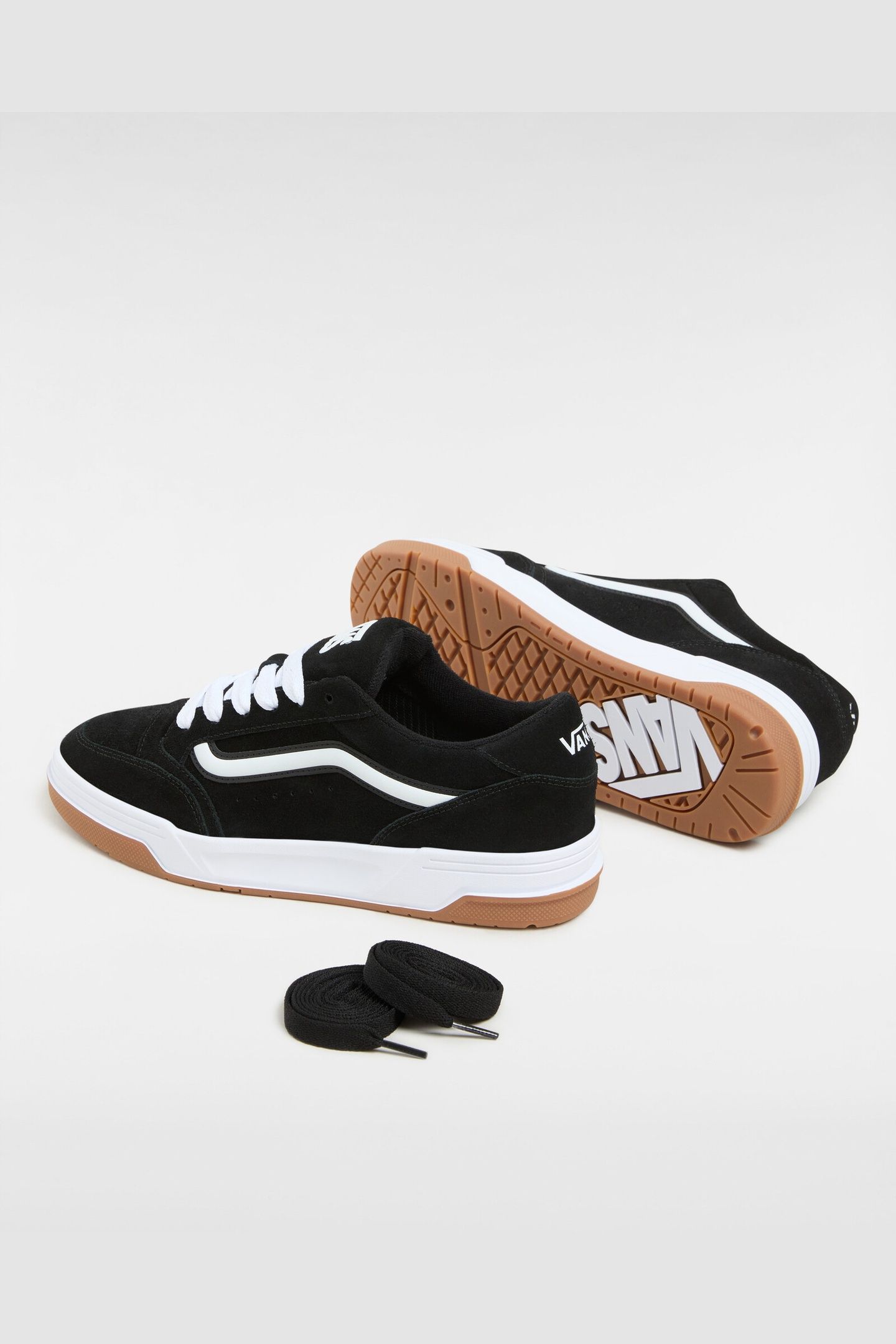 UNISEX HYLANE BLACK/WHITE/GUM 6