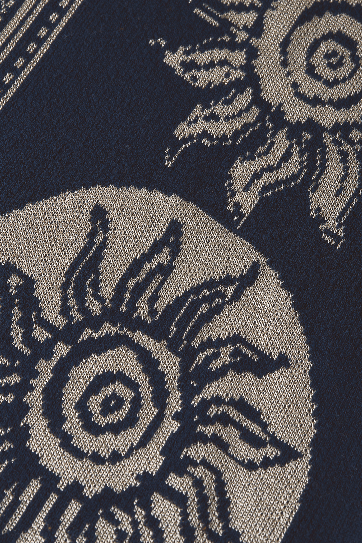 KNITTED JAQUARD SHORT SLEEVE SHIRT NAVY 3