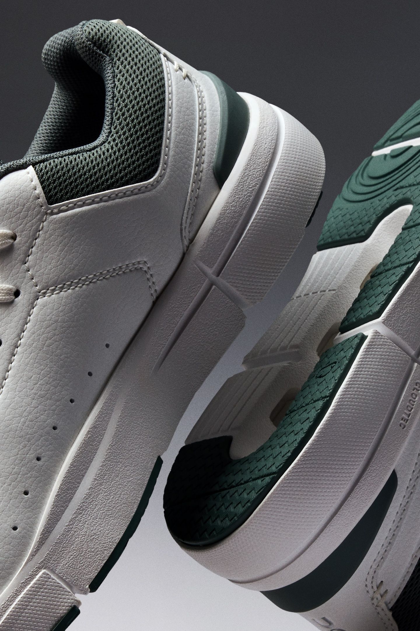THE ROGER 1 YOUTH WHITE | OLIVE 5