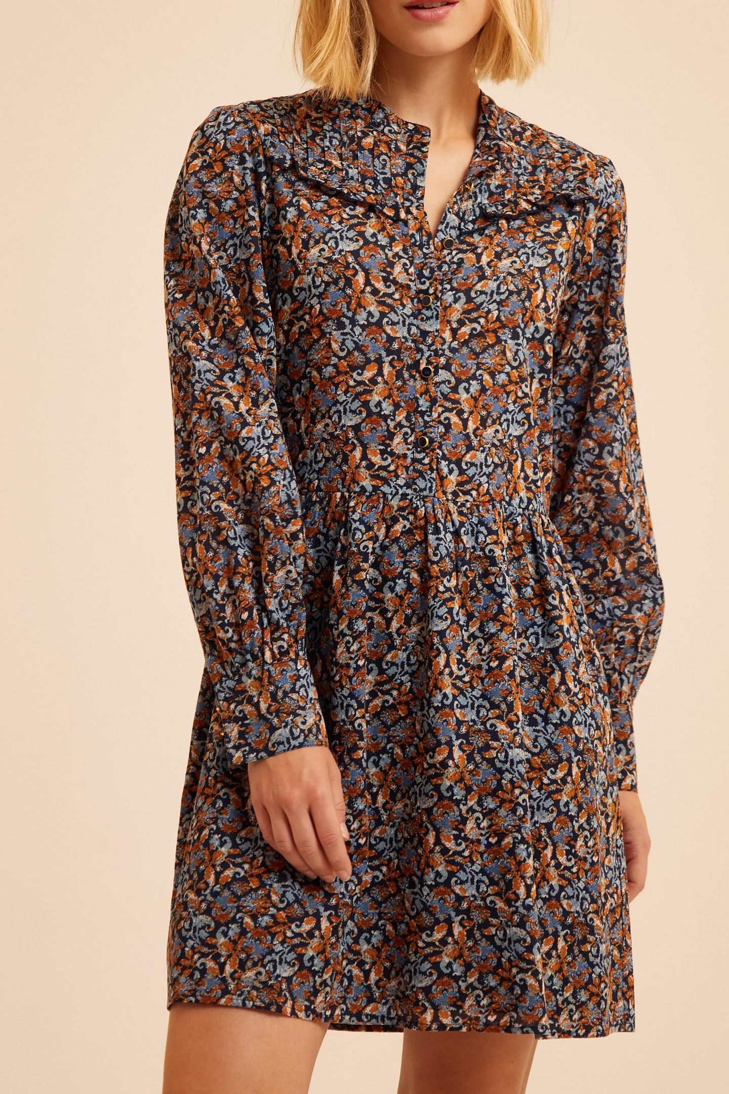 BLUE DRESS WITH BAROQUE FLOWER PRINT 1
