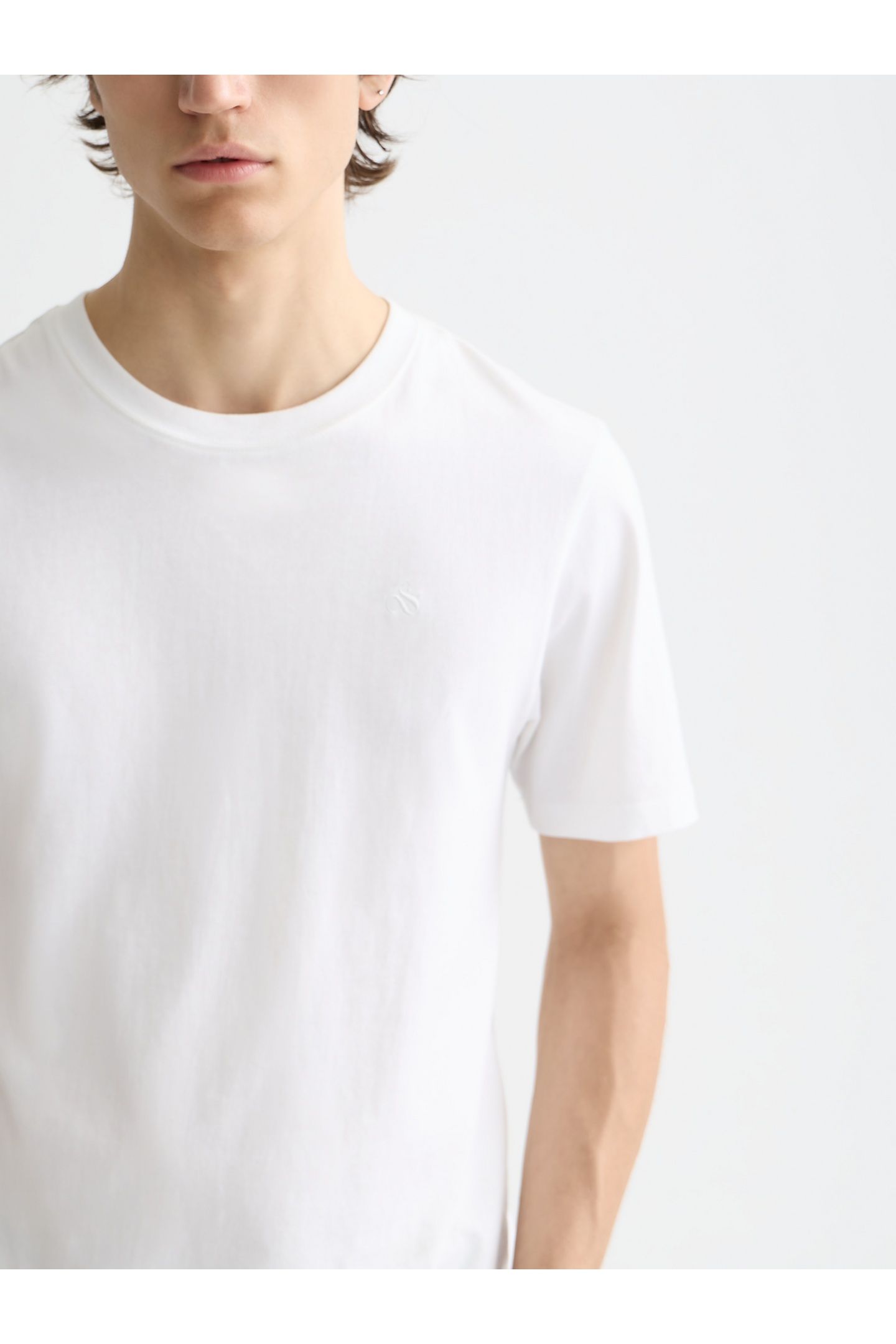 CHEST LOGO REGULAR-FIT T-SHIRT WHITE TRADITIONAL 5