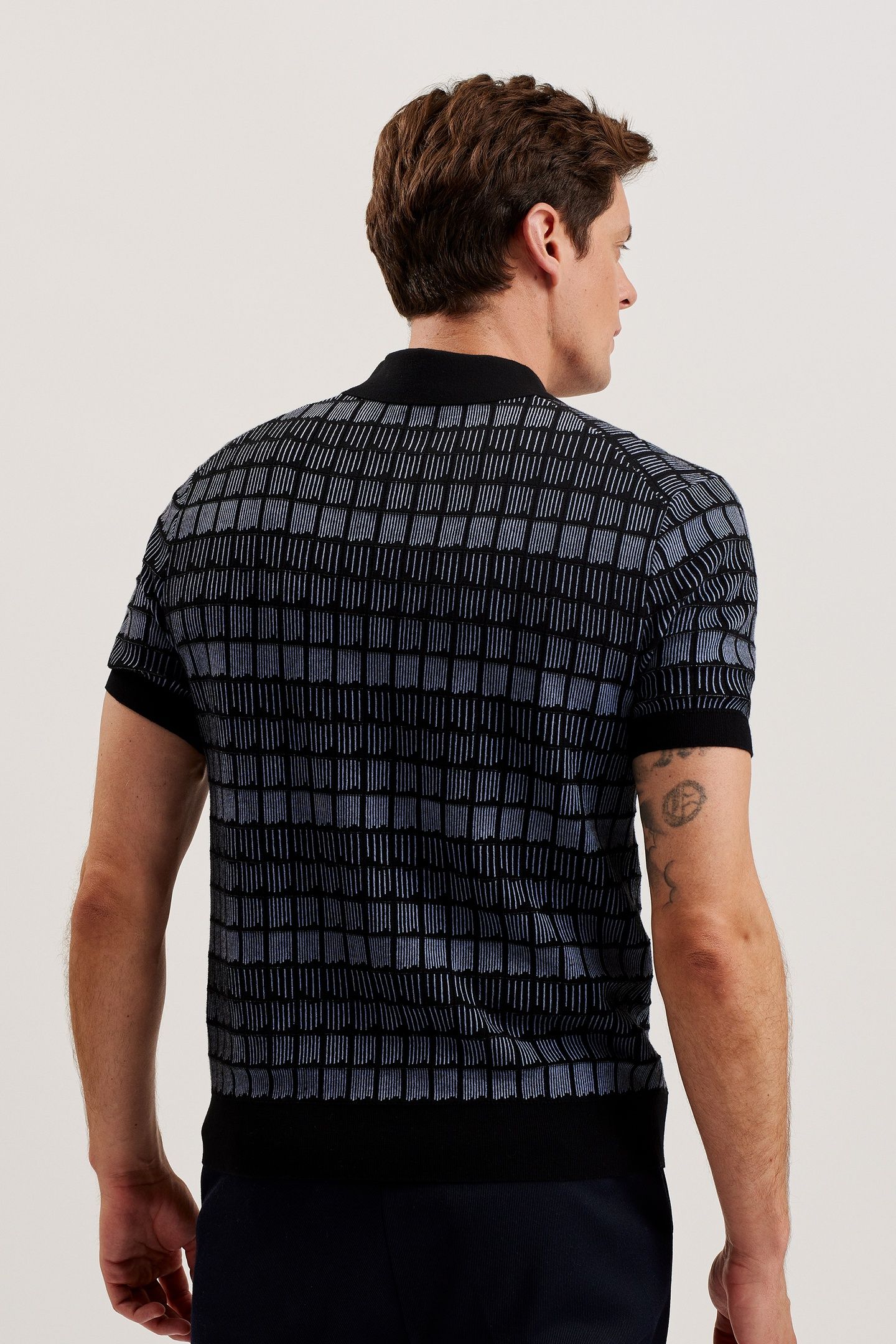 LEVERS SS REGULAR JACQUARD ZIP POLO BLACK 2
