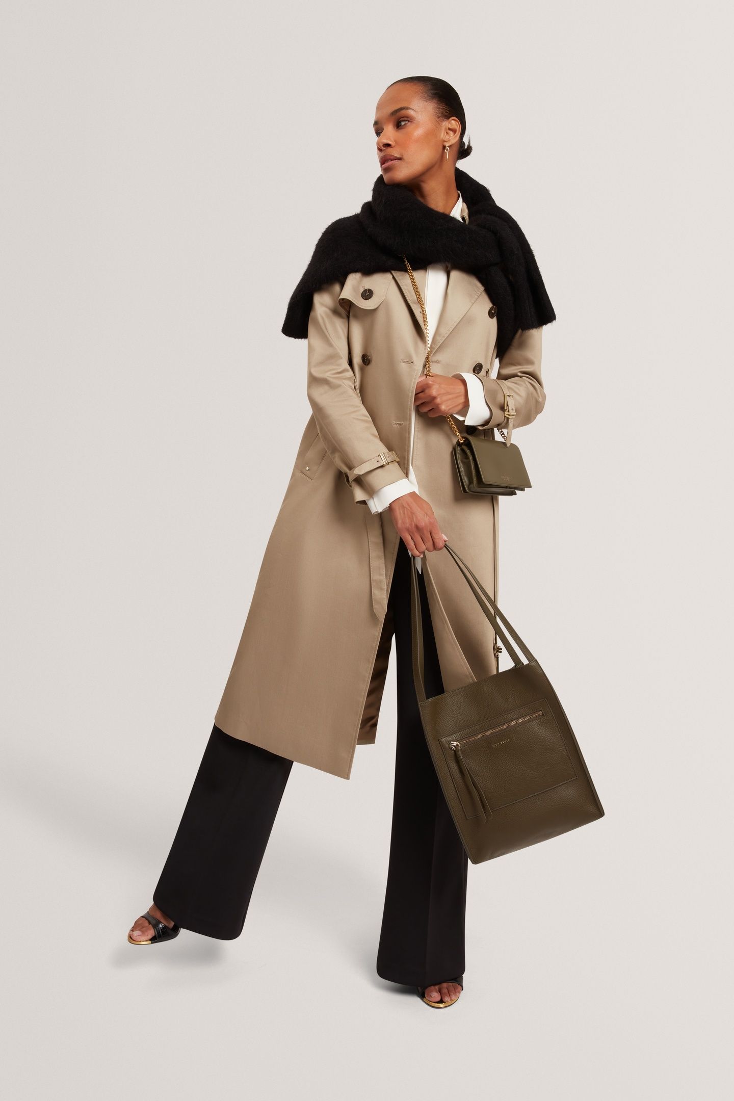 SOFT SLOUCH SMALL LEATHER TOTE KHAKI 1