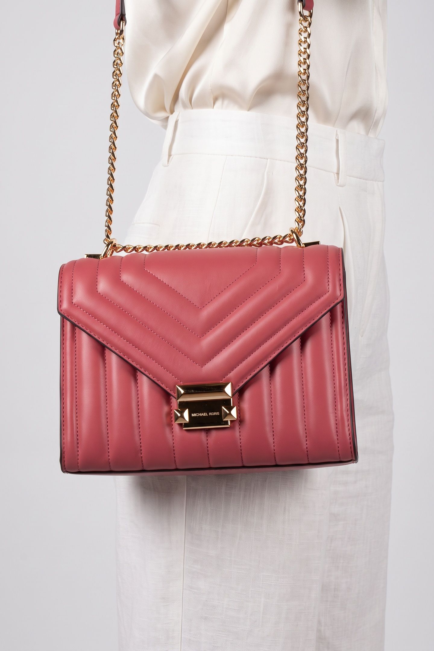 MEDIUM FLAP CHAIN SHOULDER BAG 3