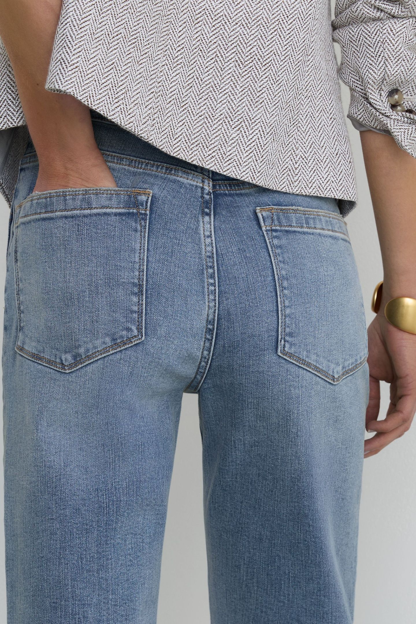 FLARE LEG JEAN LIGHT BLUE 8