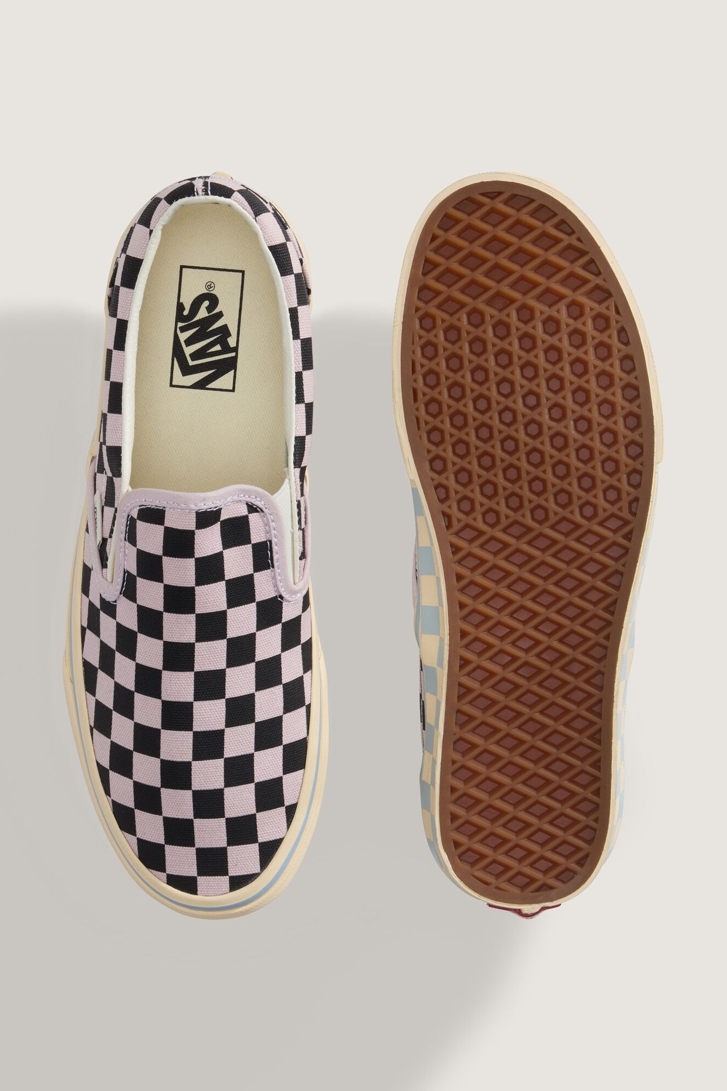 UNISEX CLASSIC SLIP-ON CHECKERBOARD PALE PETAL PINK/BLACK 4