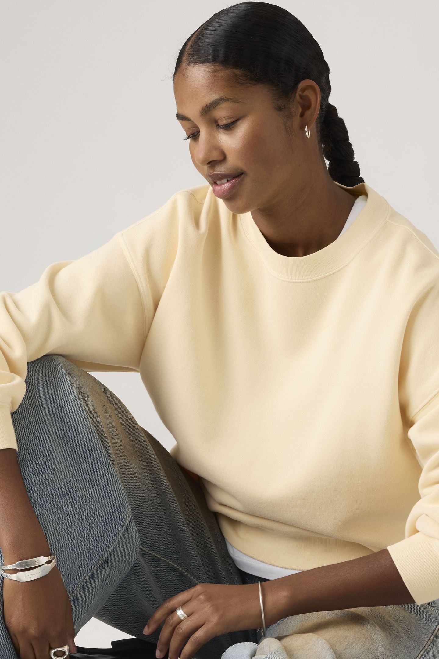 VINTAGE BOXY SWEATSHIRT 6