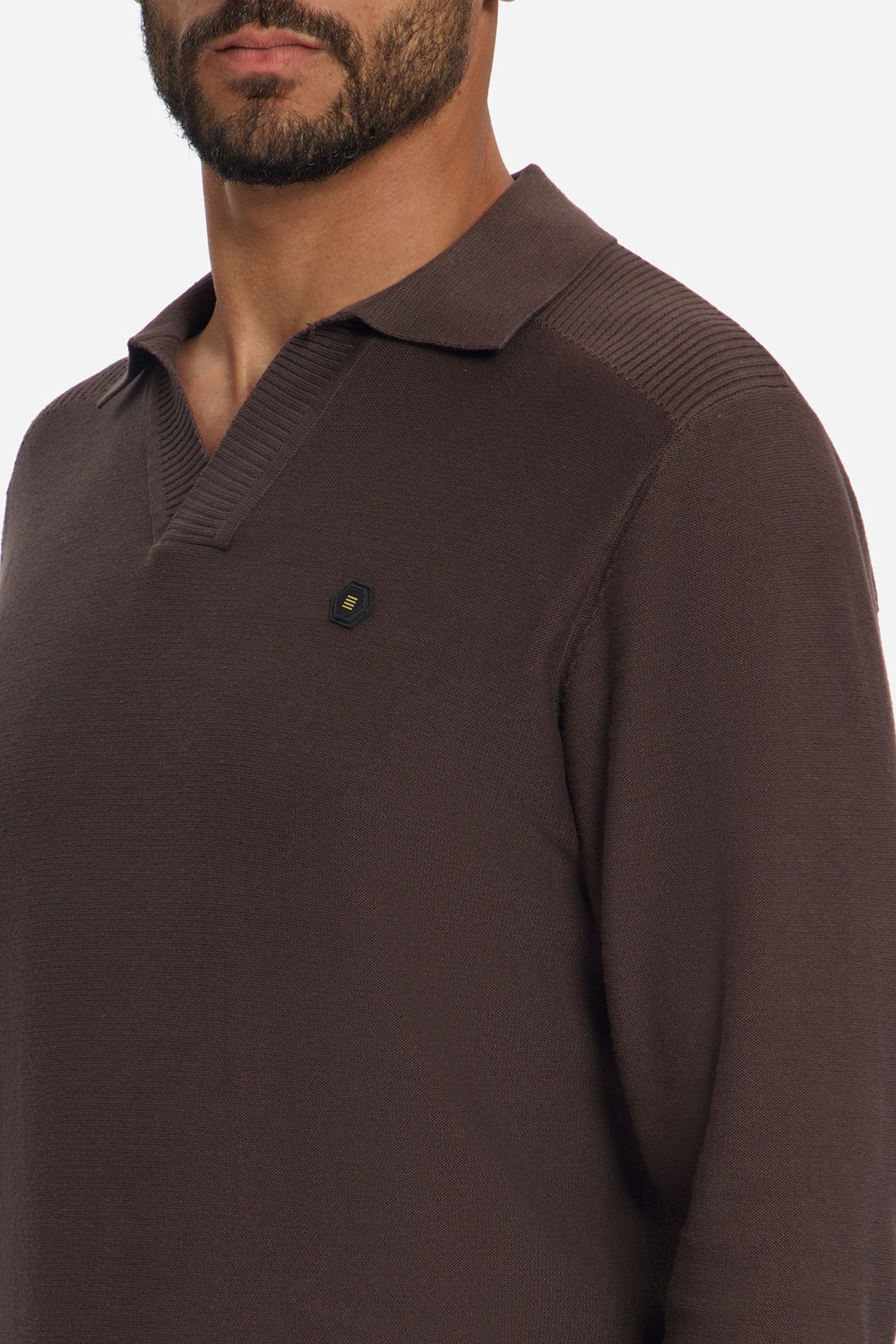PULLOVER V-COLLAR SHOULDER DETAIL DARK BROWN 7