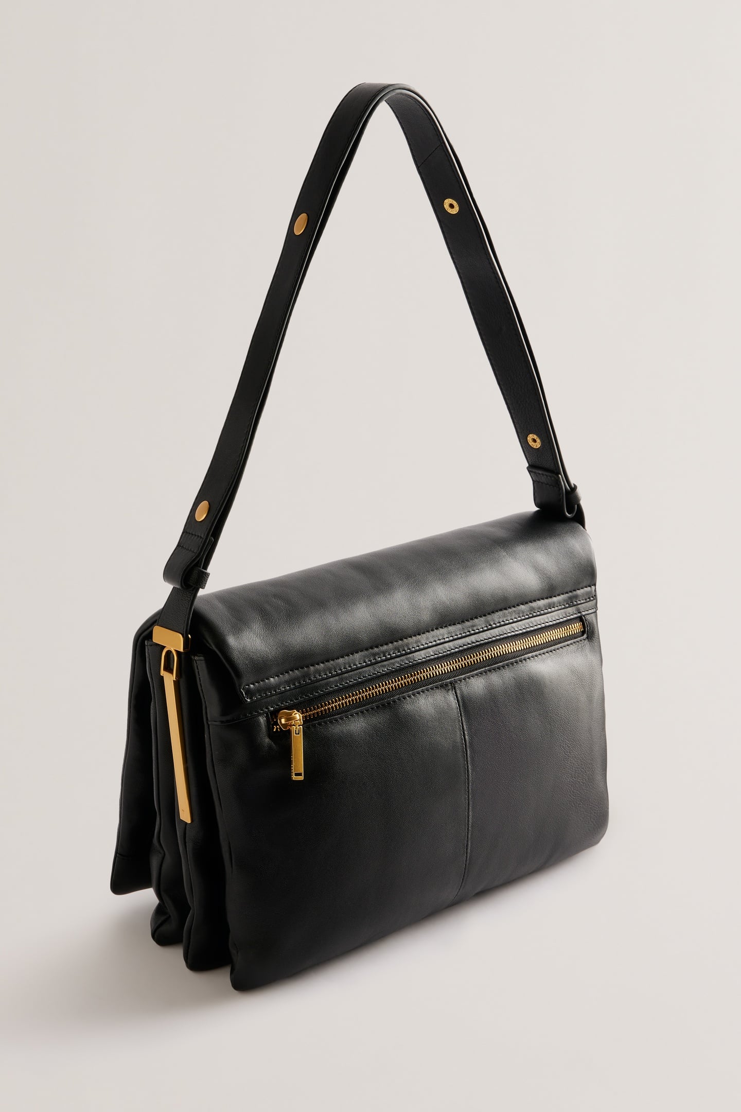 SAMILLA LOCK DETAIL SOFT QUILTED BLACK 2