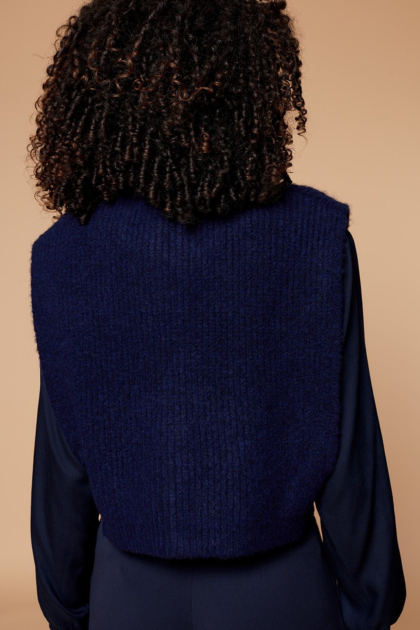 ANGIE . NAVY KNIT TRUCKER COLLAR 2