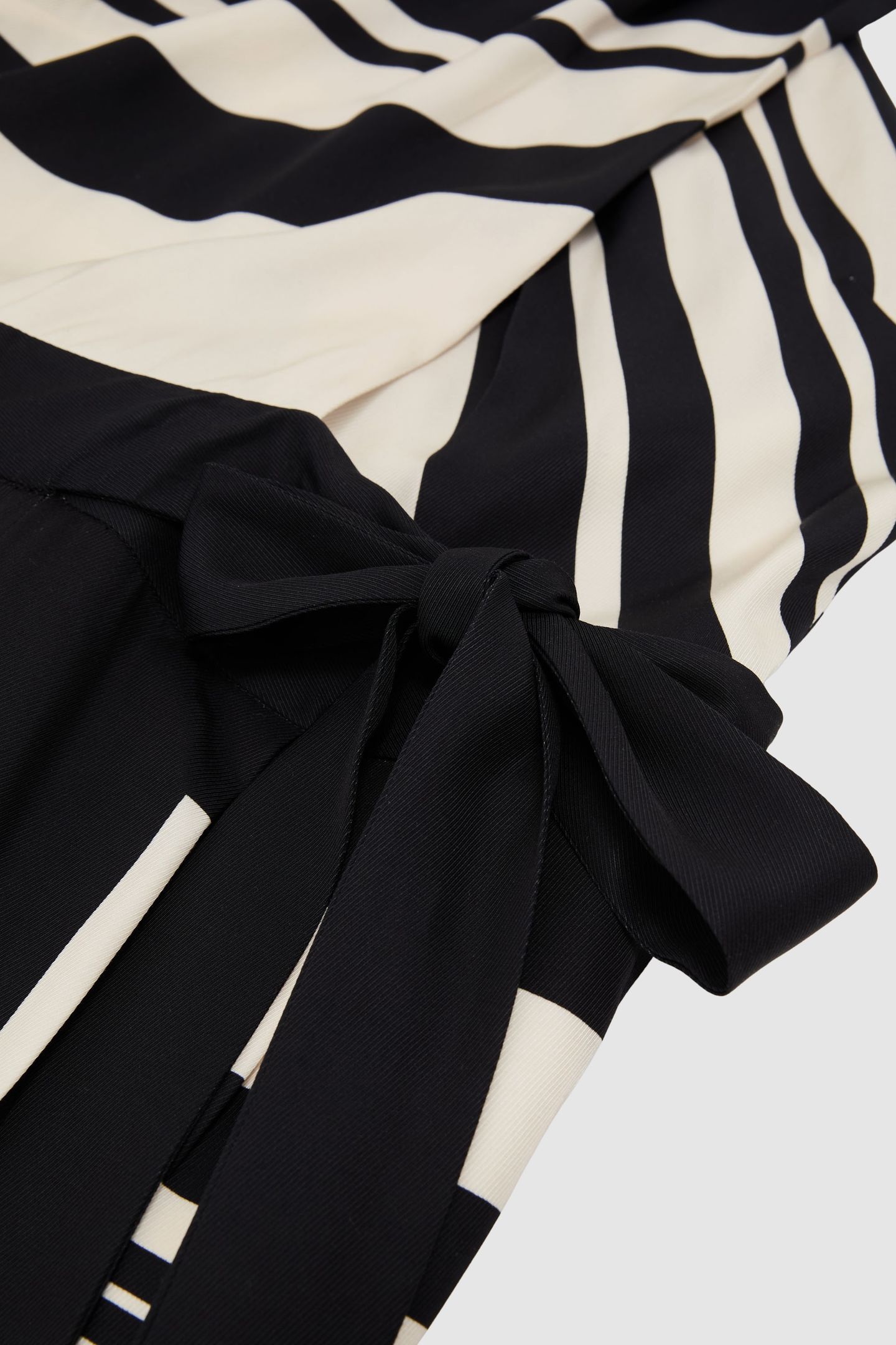 PRINTED WIDE LEG JUMPSUIT BLACK/IVORY 6