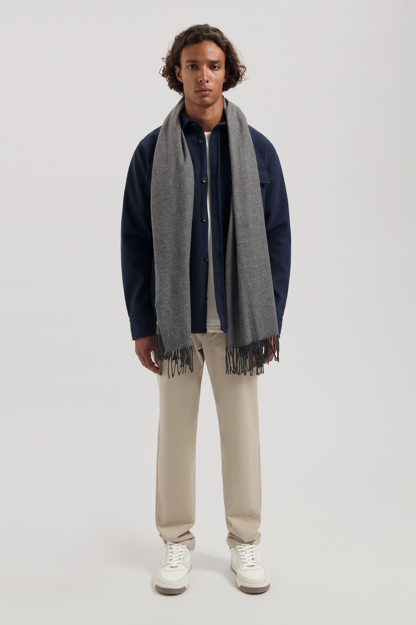 DS_ARNVINN SCARF DK. GREY MELANGE 4
