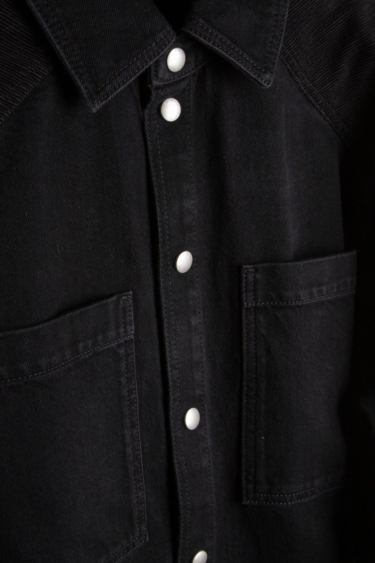 REGINESPE SHIRT BLACK 4