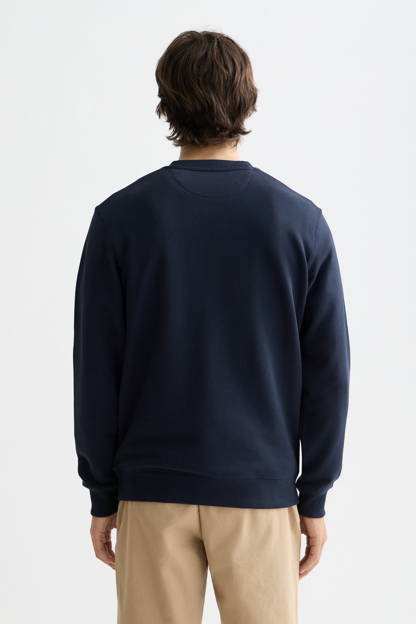 LOGO BADGE REGULAR-FIT SWEATSHIRT NAVY 2
