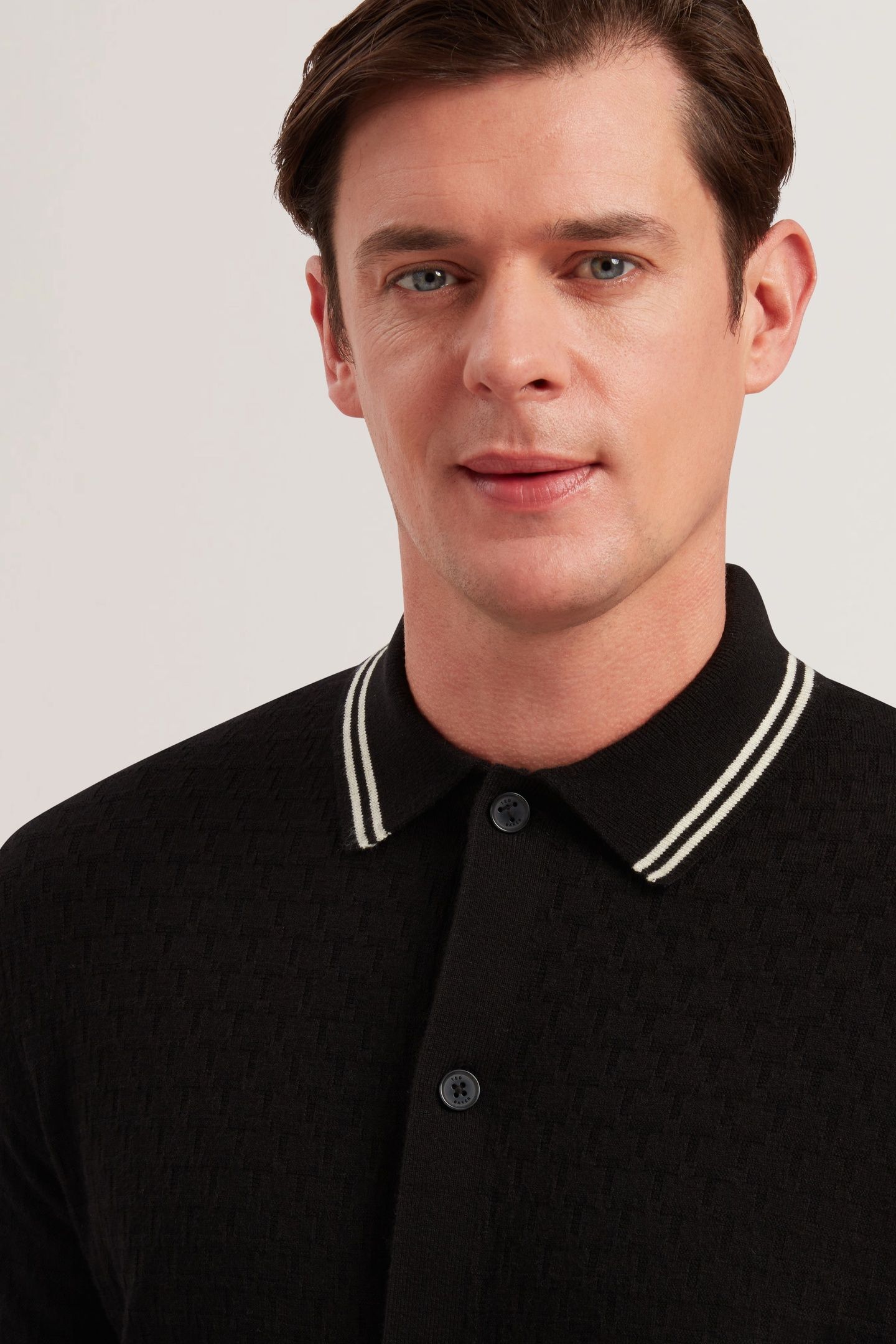 RODEN LS BUTTON THROUGH T STITCH SHIRT BLACK 4