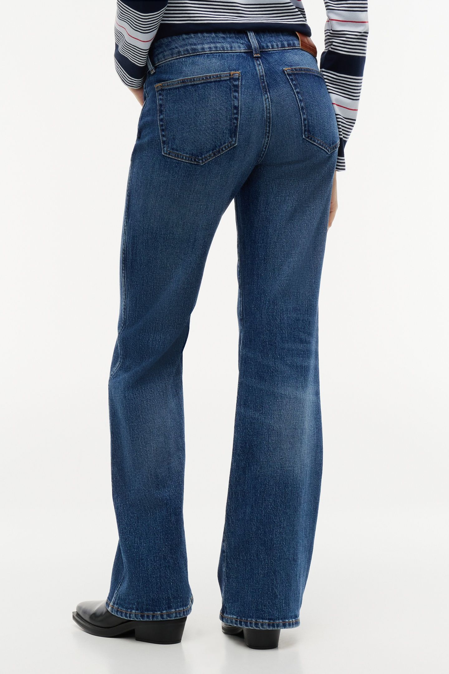 SIA LOW RISE BOOTCUT JEANS DENIM 2