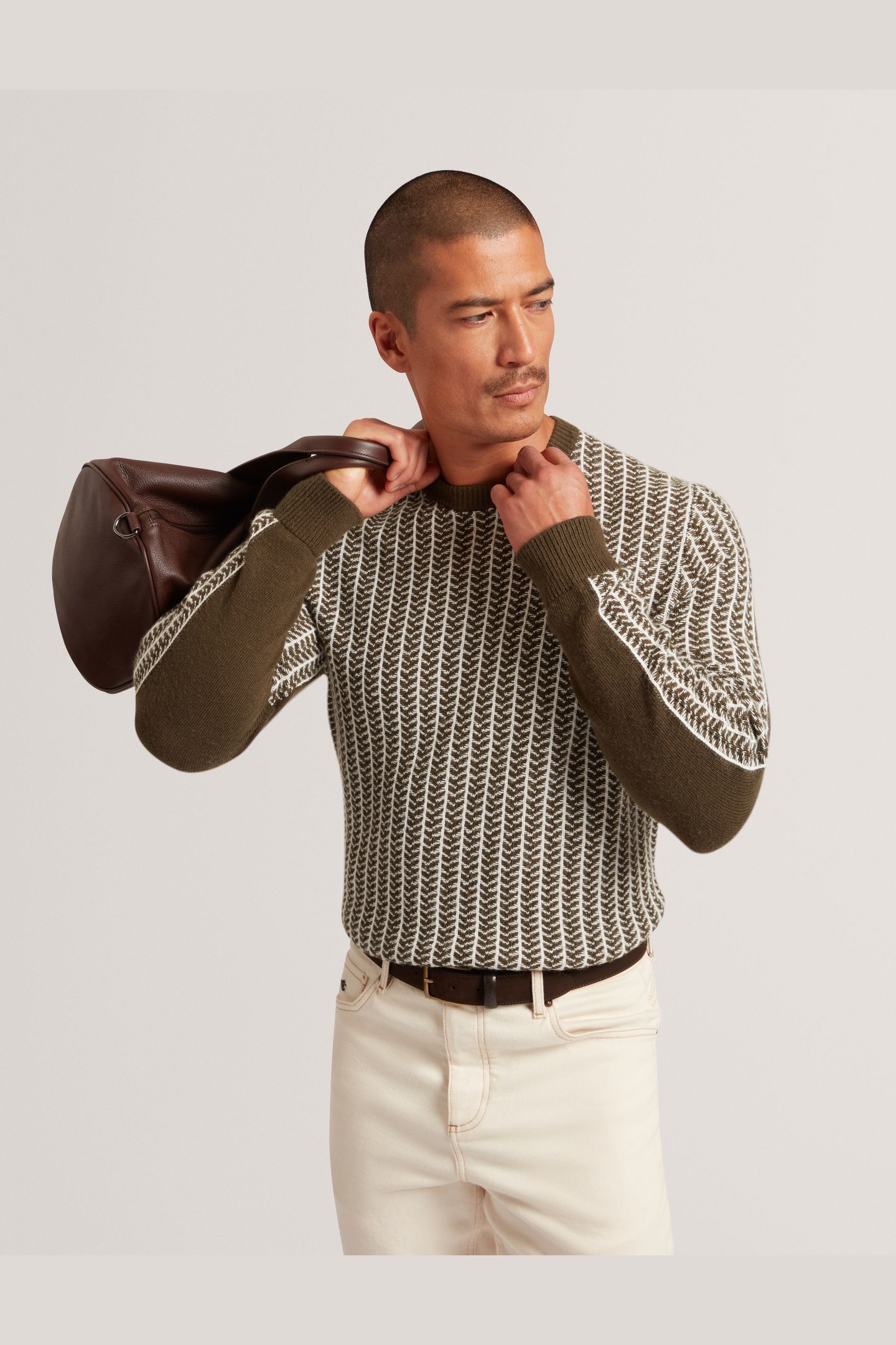 SS TEXTURED CREW NECK OLIVE 5