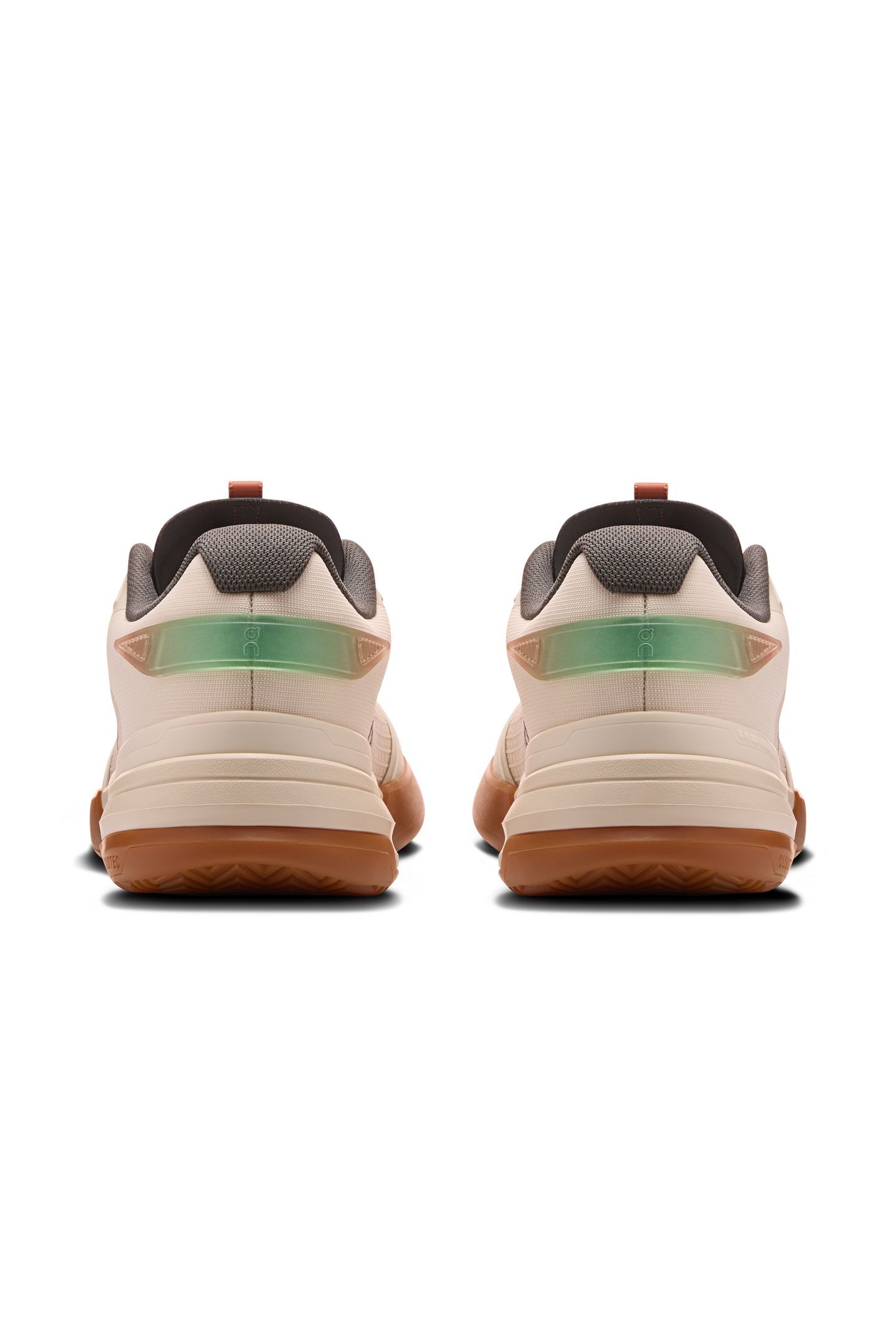 THE ROGER ADV Z5 1 CREAM | ALMOND 5