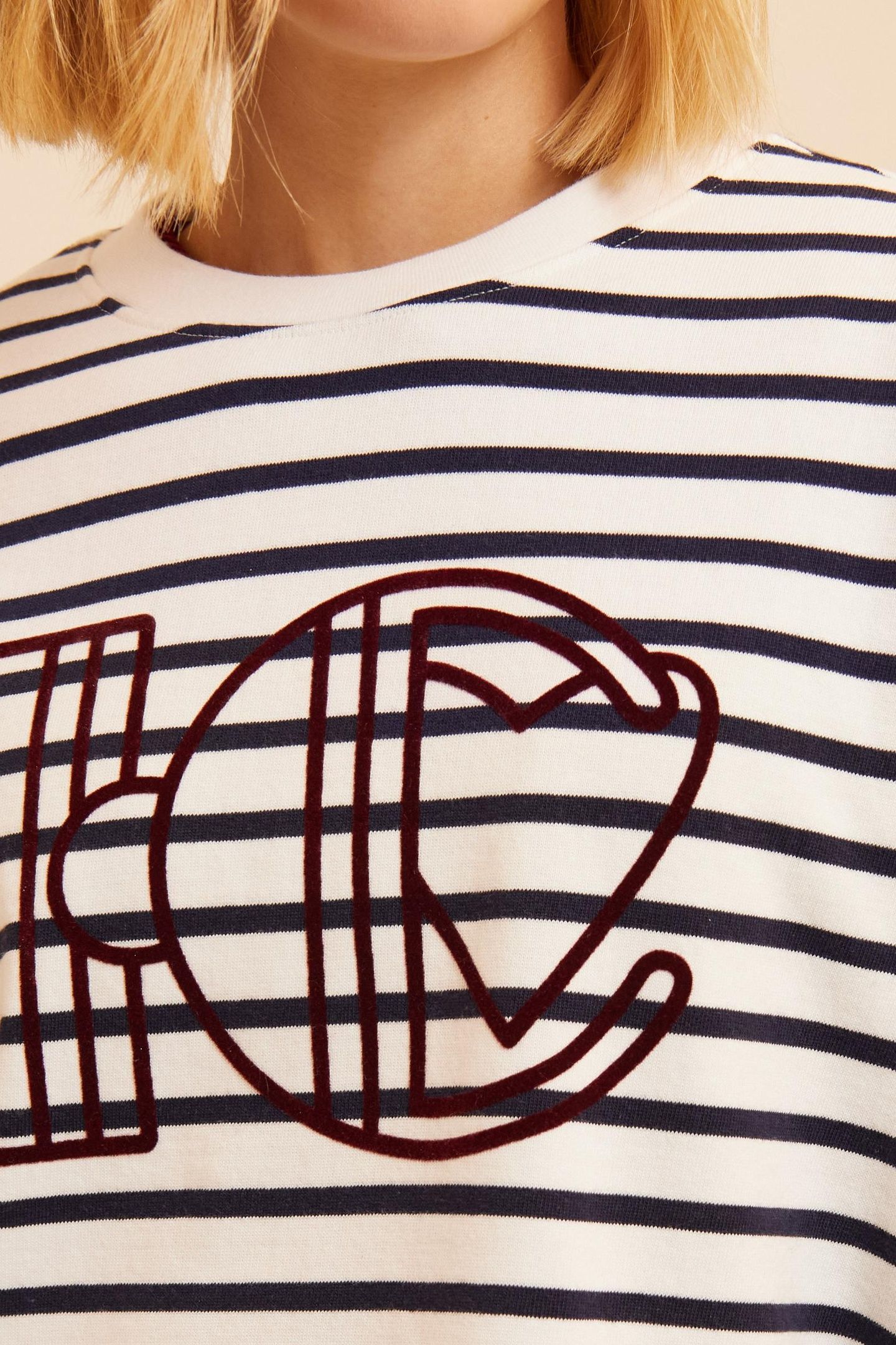 WHITE SWEATSHIRT NAVY BLUE STRIPES 5