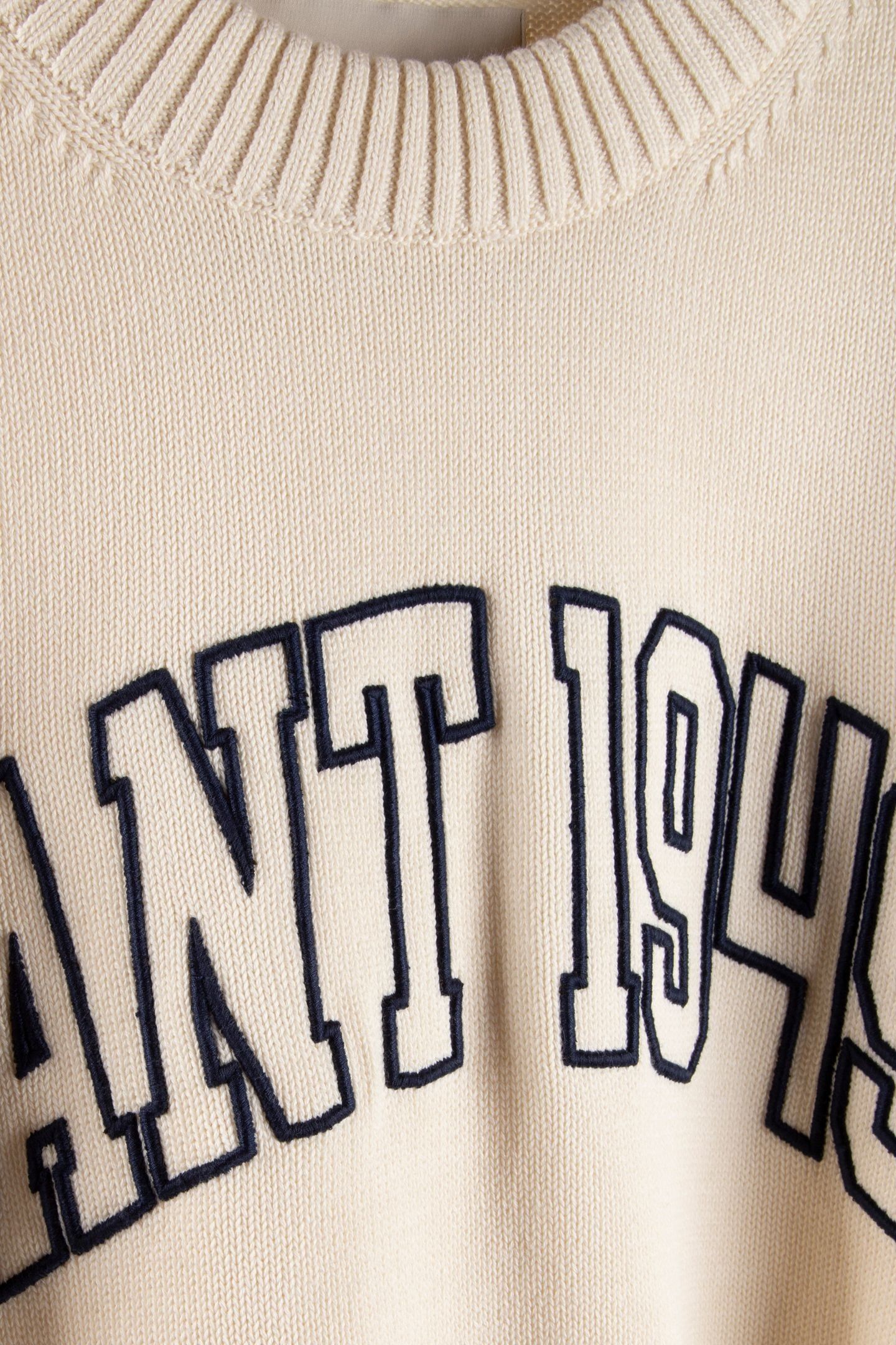 GRAPHIC COTTON C-NECK CREAM 4
