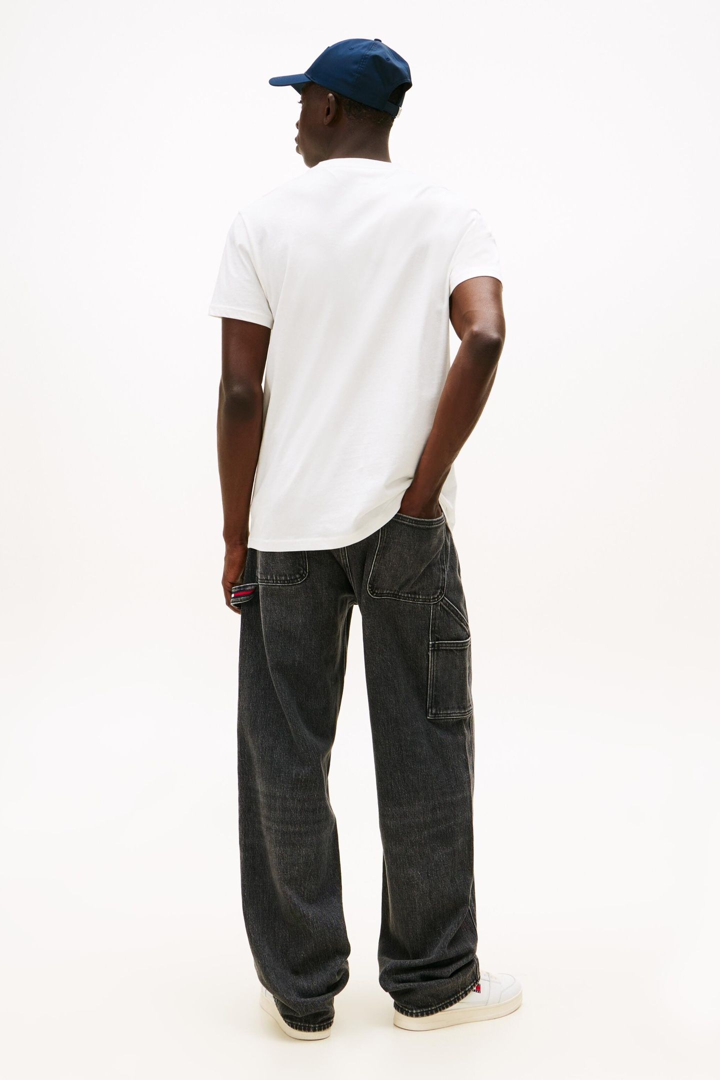 TJM SLIM LINEAR SS TEE ECRU/BLACK 5