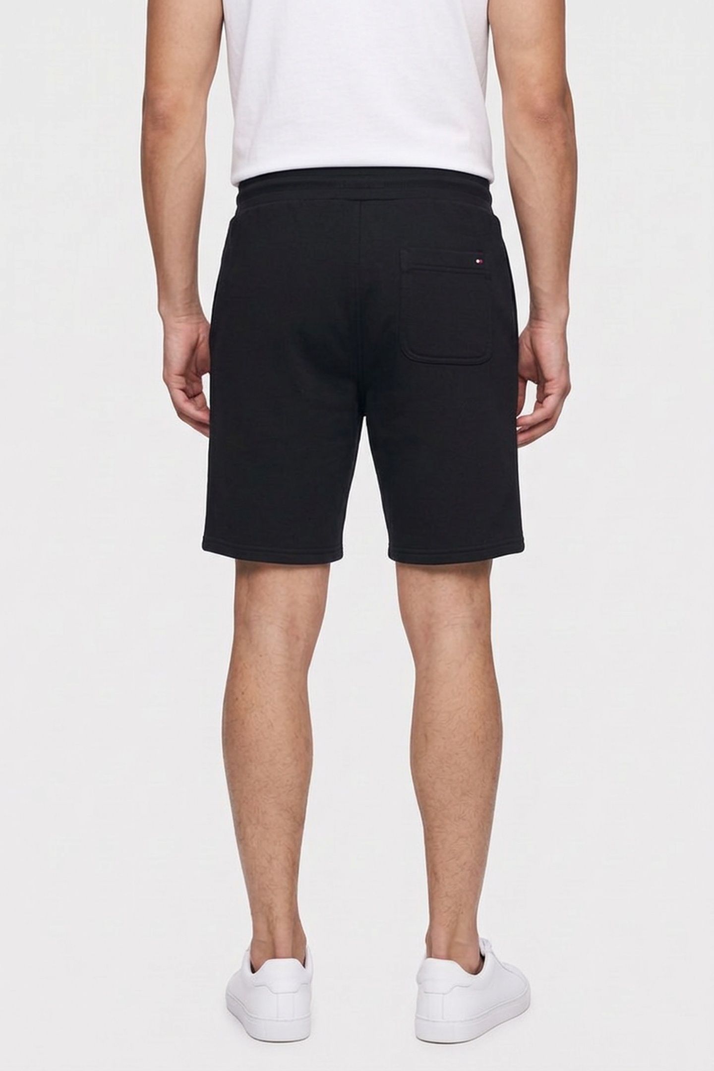 SMALL TOMMY LOGO SWEATSHORT BLACK 2