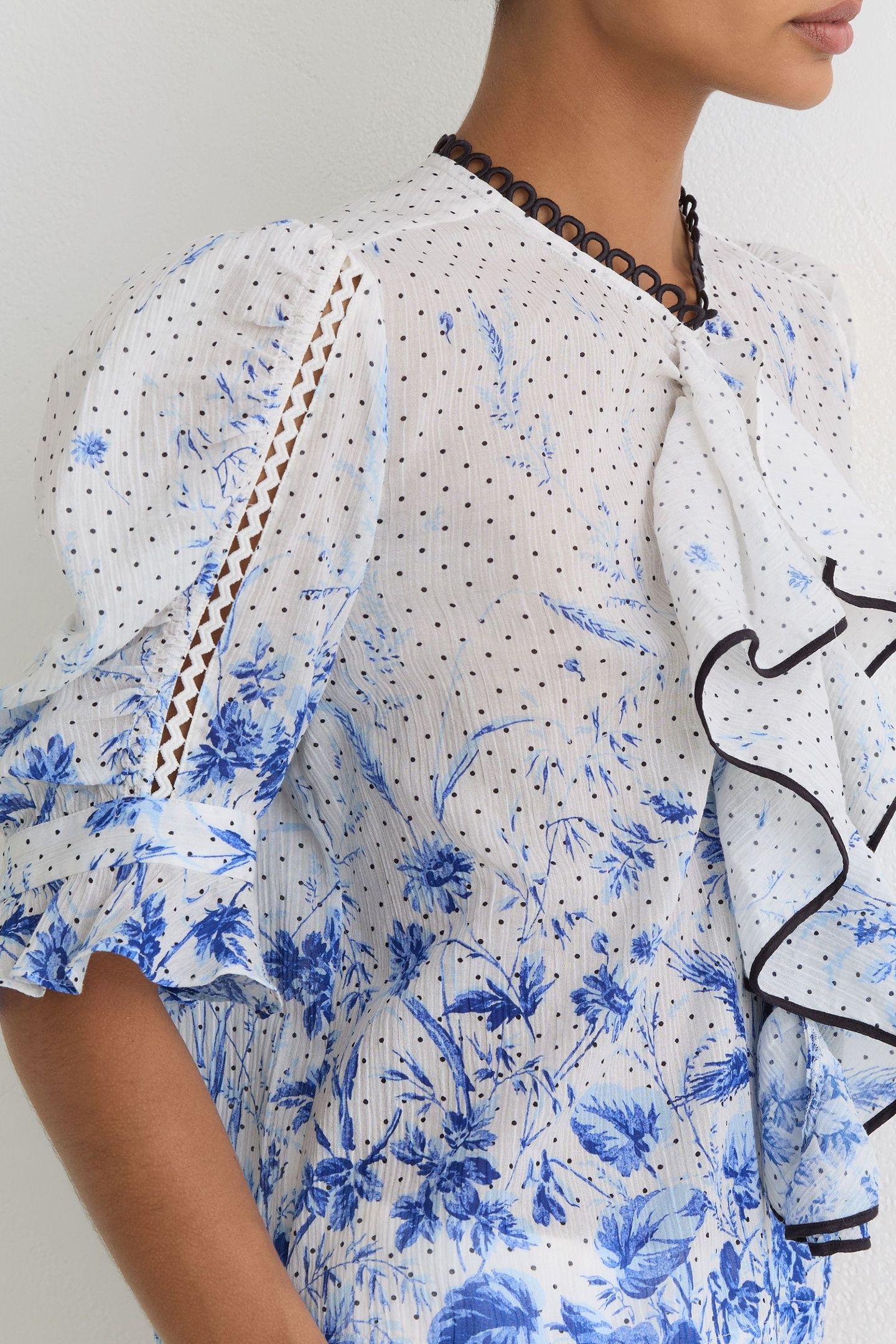 RUFFLE PRINTED BLOUSE IVORY/BLUE 5