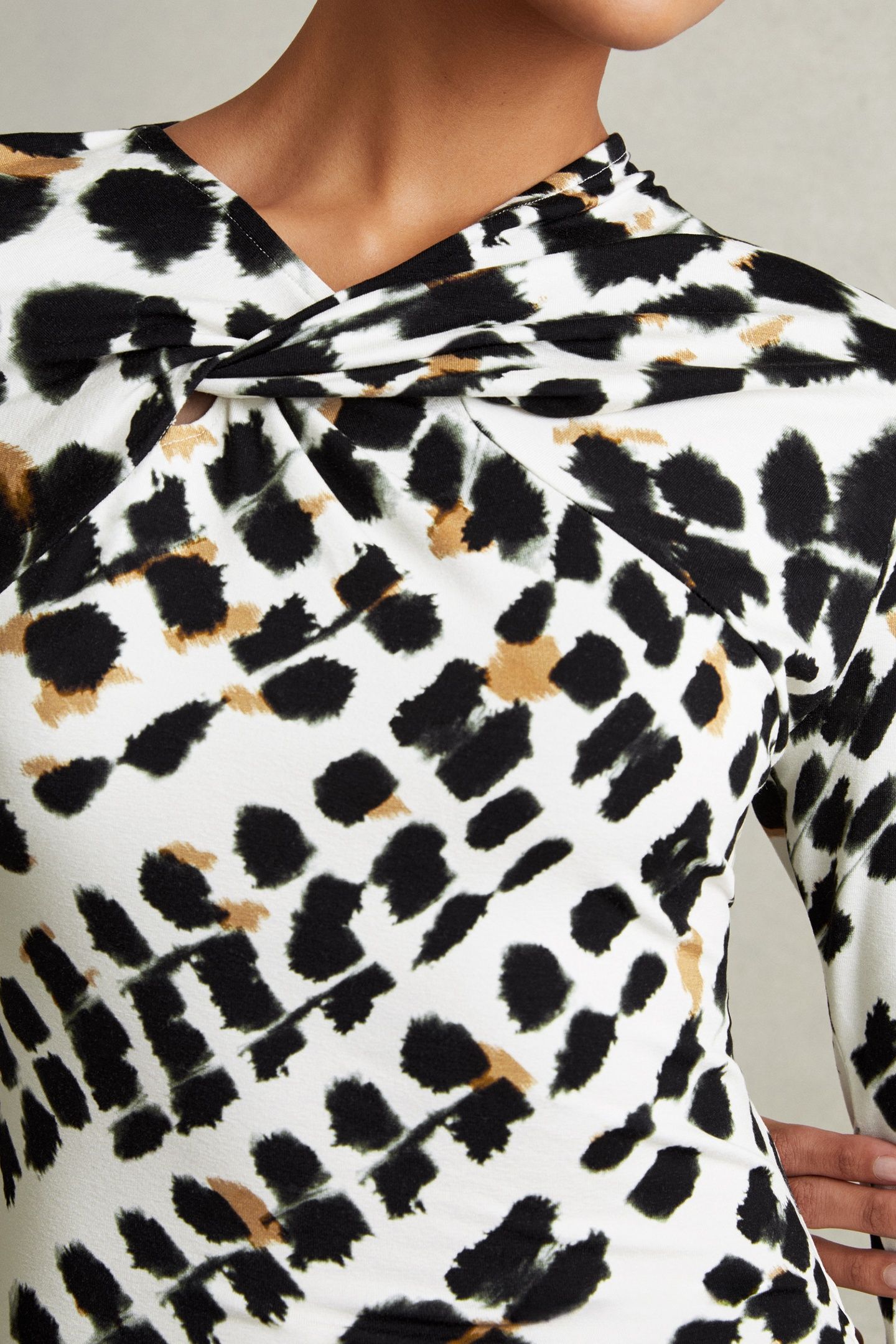 PRINTED MIDI DRESS BLACK/WHITE 4