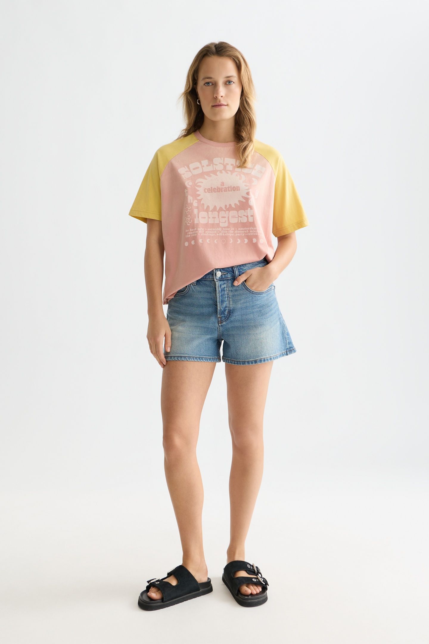 RAGLAN ARTWORK LOOSE-FIT T-SHIRT CANYON CLAY 3