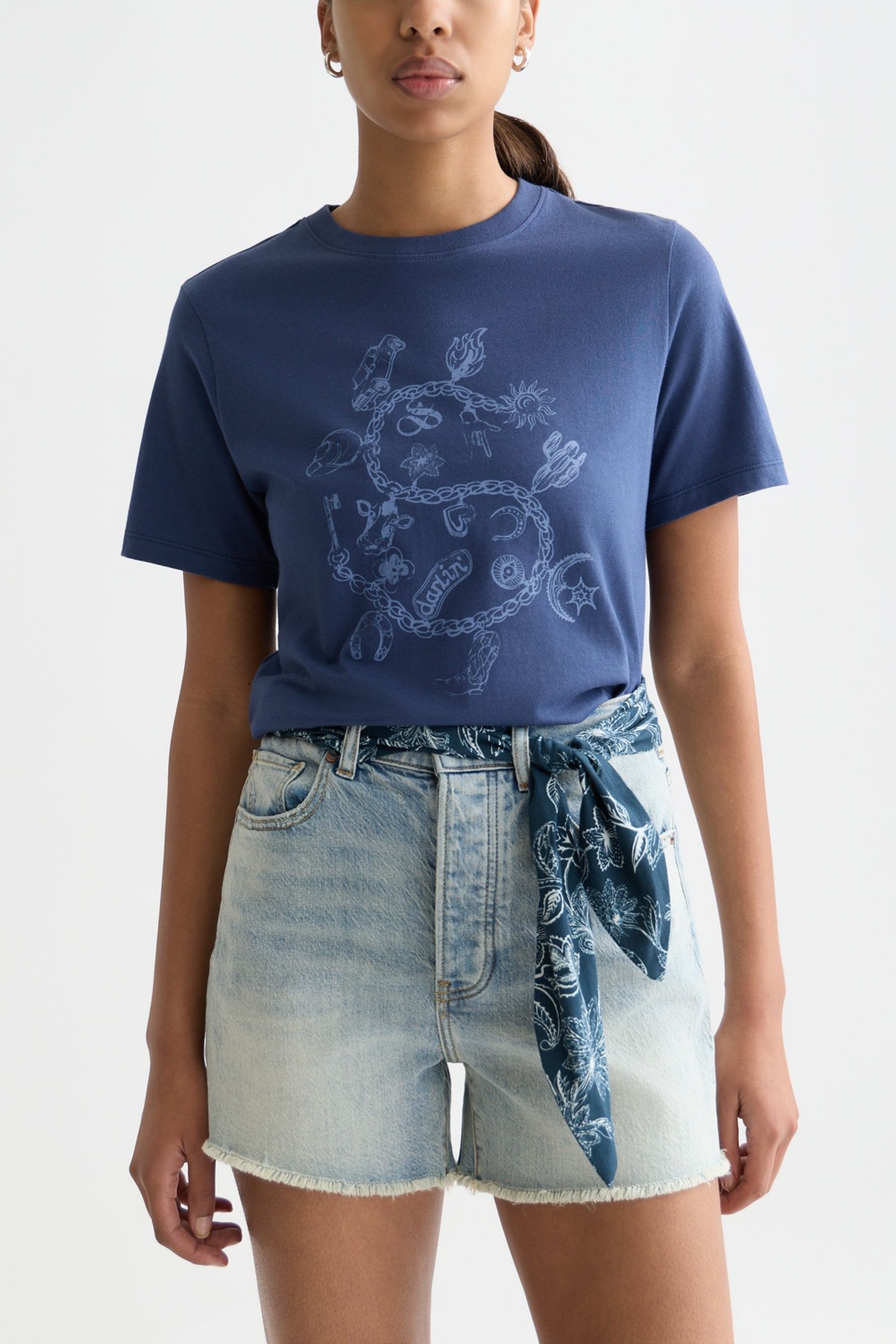 CHEST ARTWORK REGULAR-FIT T-SHIRT OCEANA 1