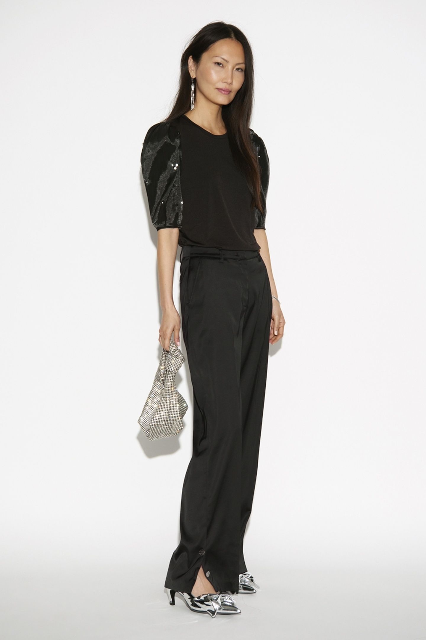 MIGNON EMBELISHED TOP RAVEN 2