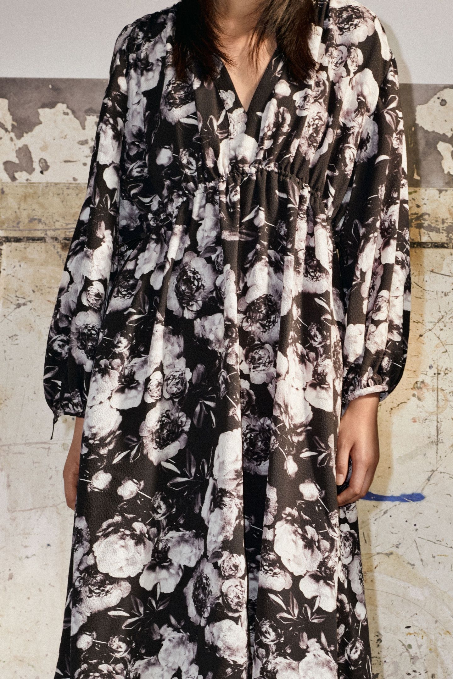 VEROMA DRESS MID METALIZED PEONIES 5